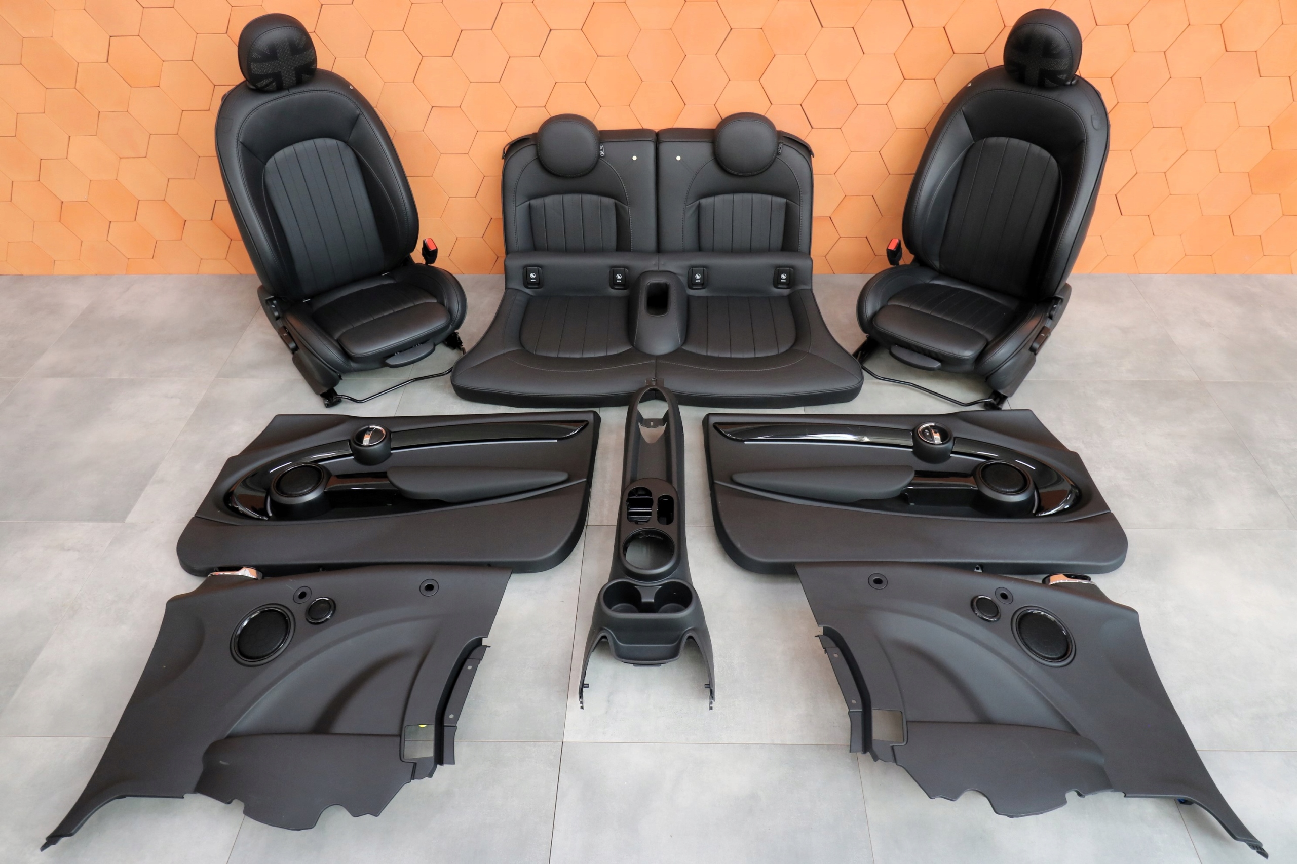 MINI F57 inner seats heated ISOFIX leather CARBON BLACK HARMAN
