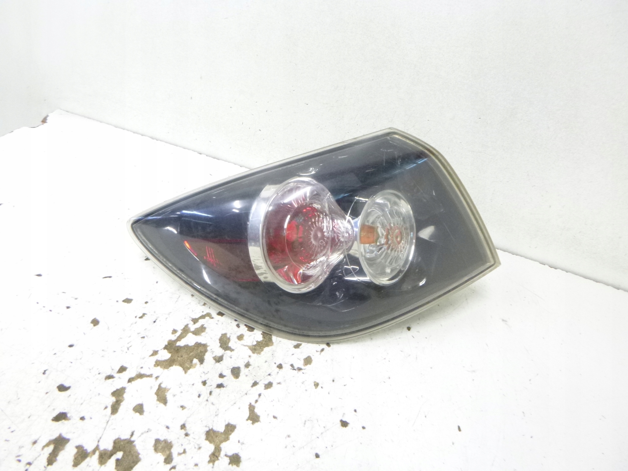 light rear left Mazda 3 2005r.