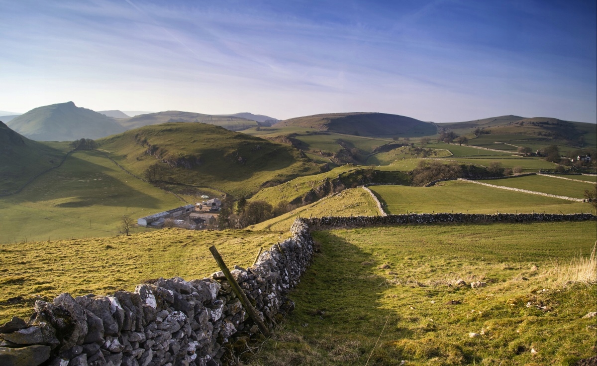 

Fototapeta Flizelinowa Chrome Hill 416x254