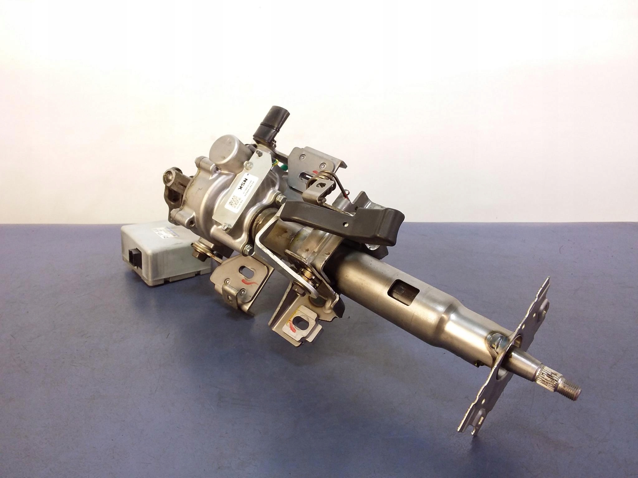 SUZUKI SWIFT V MK7 РУЛЬОВА КОЛОНКА 48210-68L10