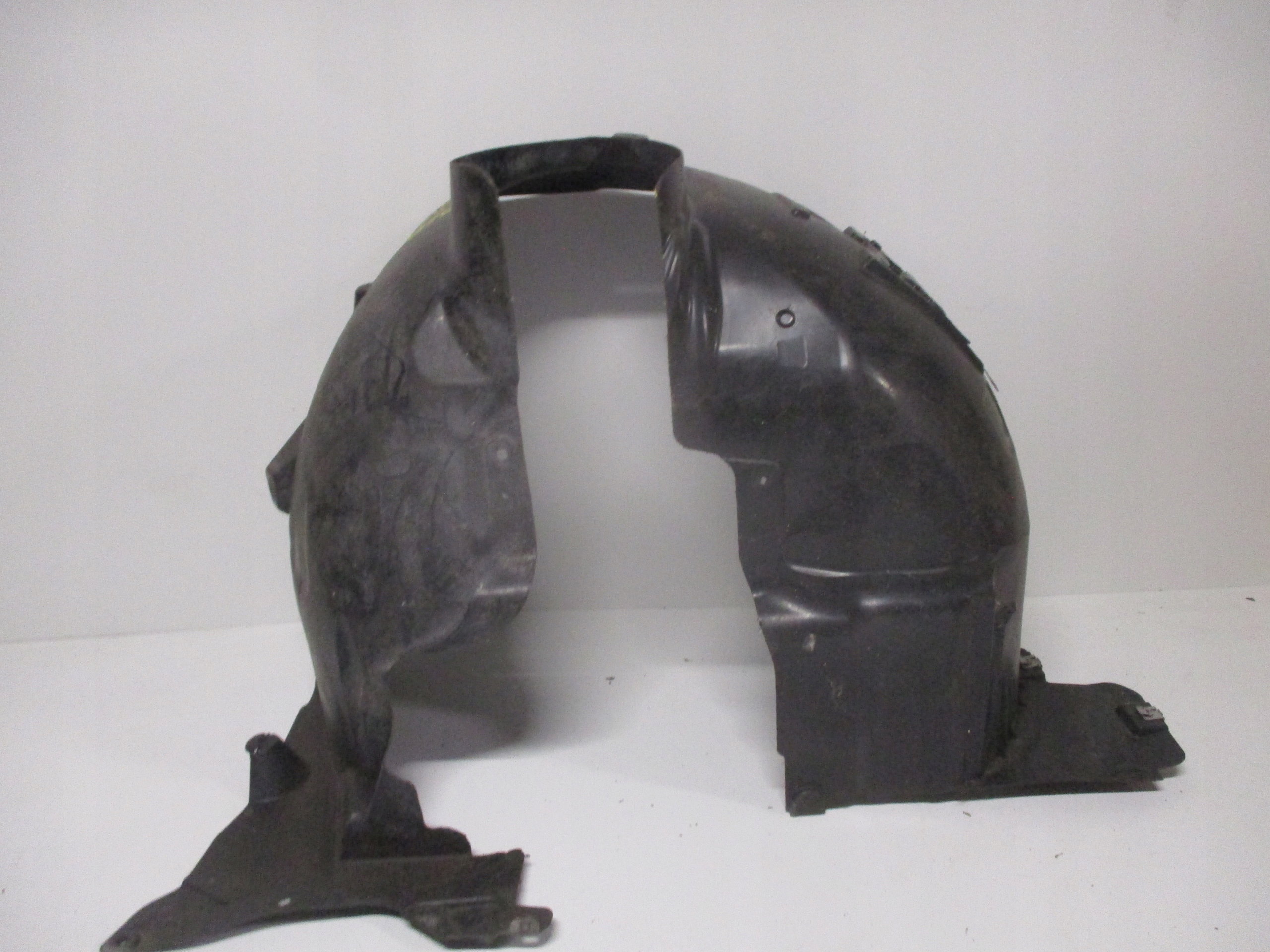 mudguard front MERCEDES GLA 156 A1566900130 left