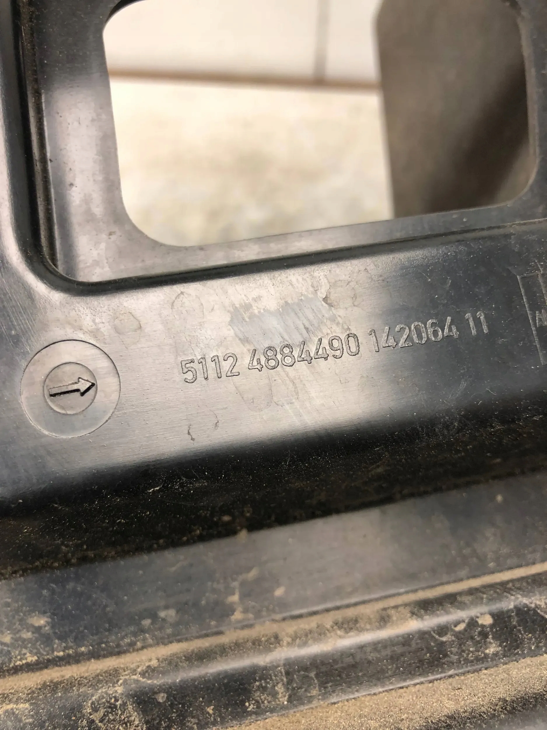 bumper bracket right rear part BMW X1 E84 4884490