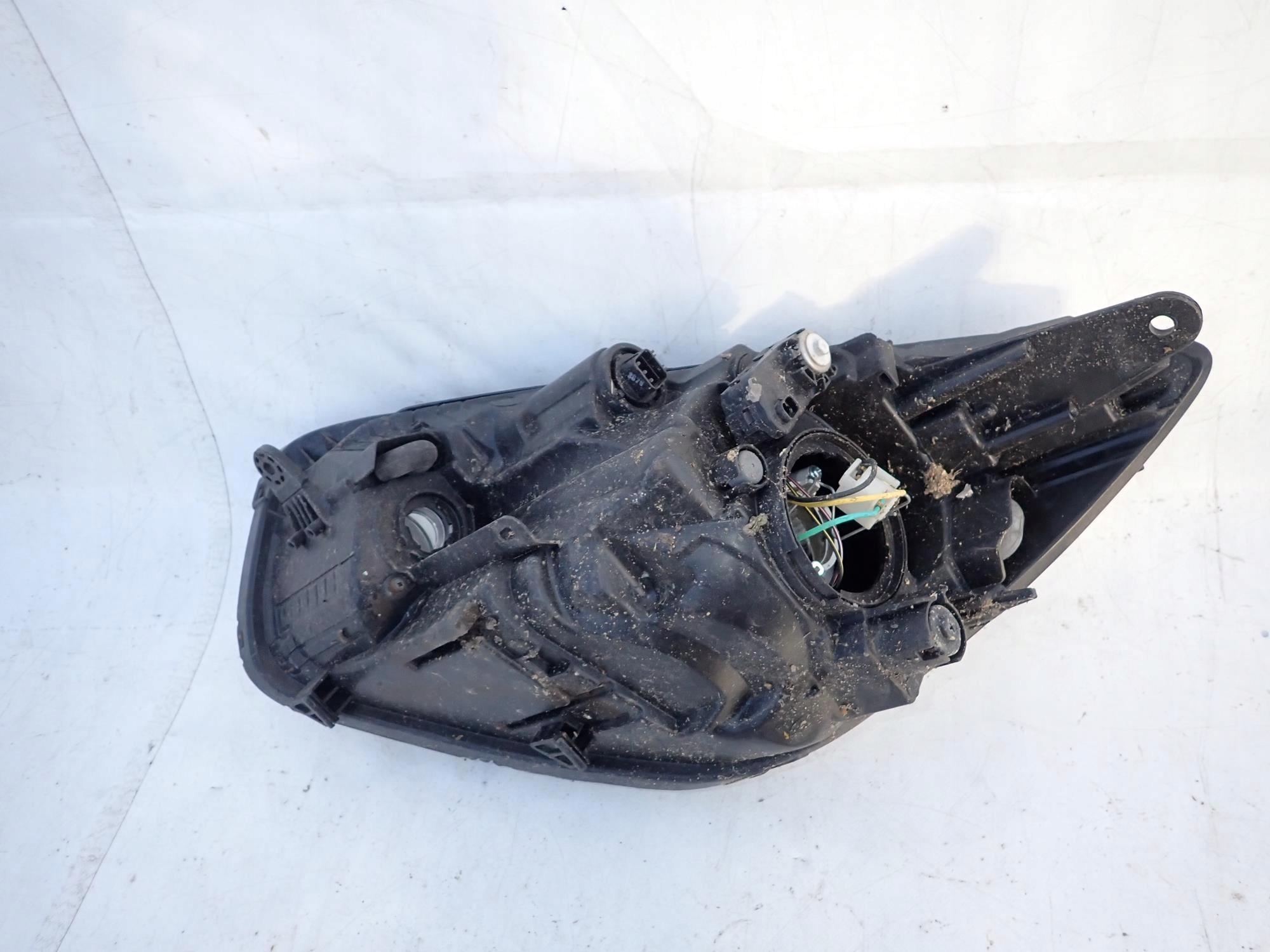 KIA PICANTO II 2 11-17 light front front right