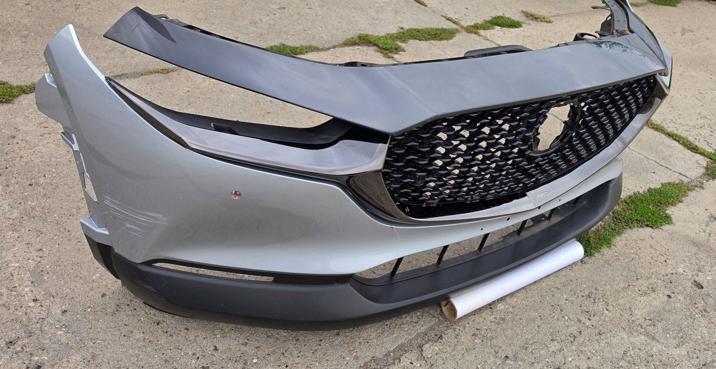 Mazda CX-30 DFR550031 Frontstoßstange