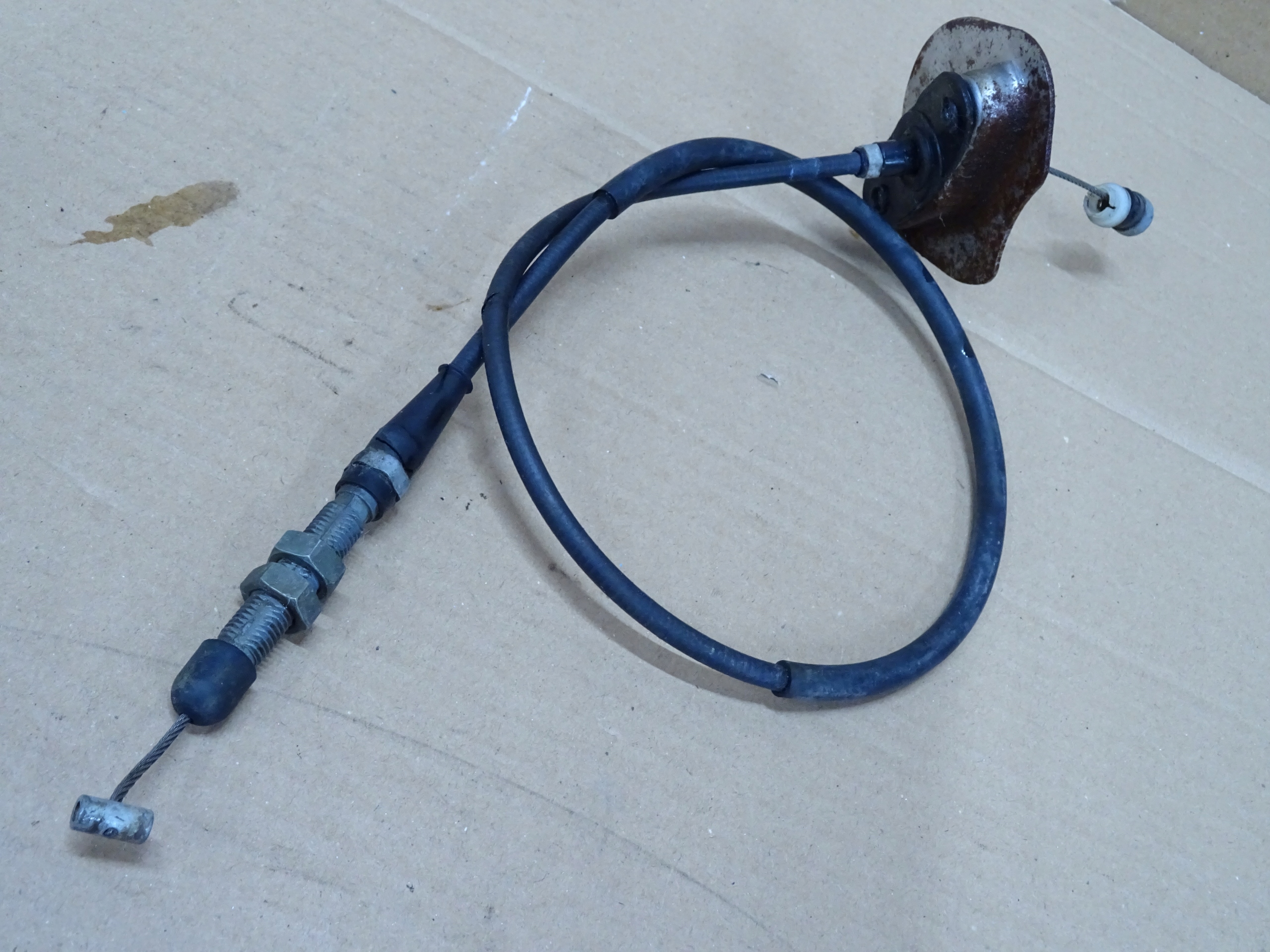 TERRANO II MAVERICK LINKA CIEGNO GAZU 2 4 12V