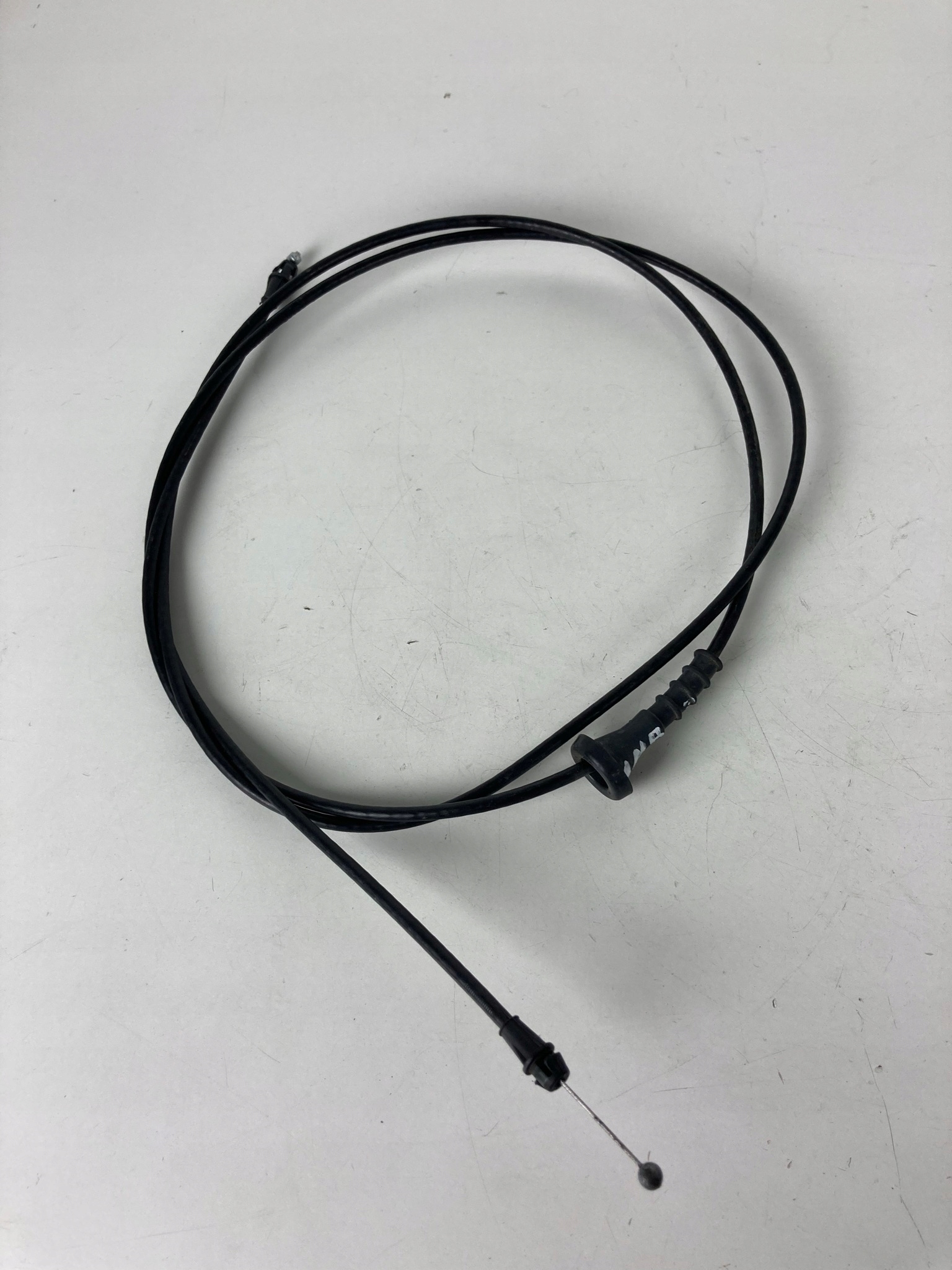 OPEL INSIGNIA B ТРОС КАПОТА ТЯГА 39068754