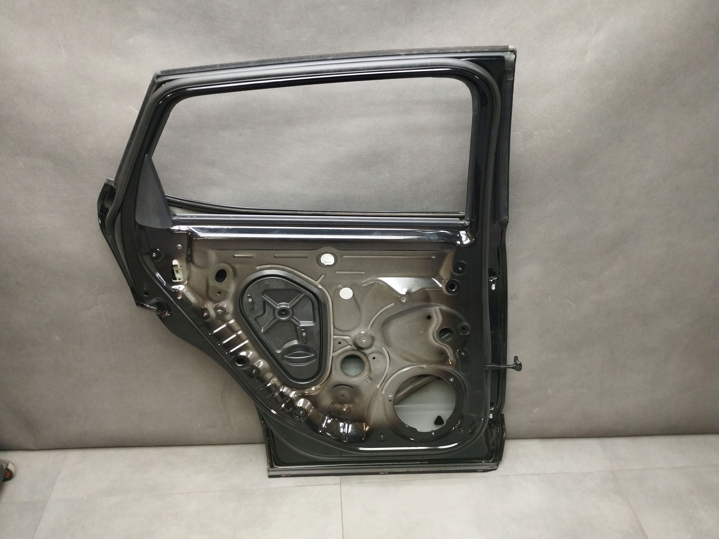 Cupra Formentor door left rear part rear. 5FF833051A LY9T
