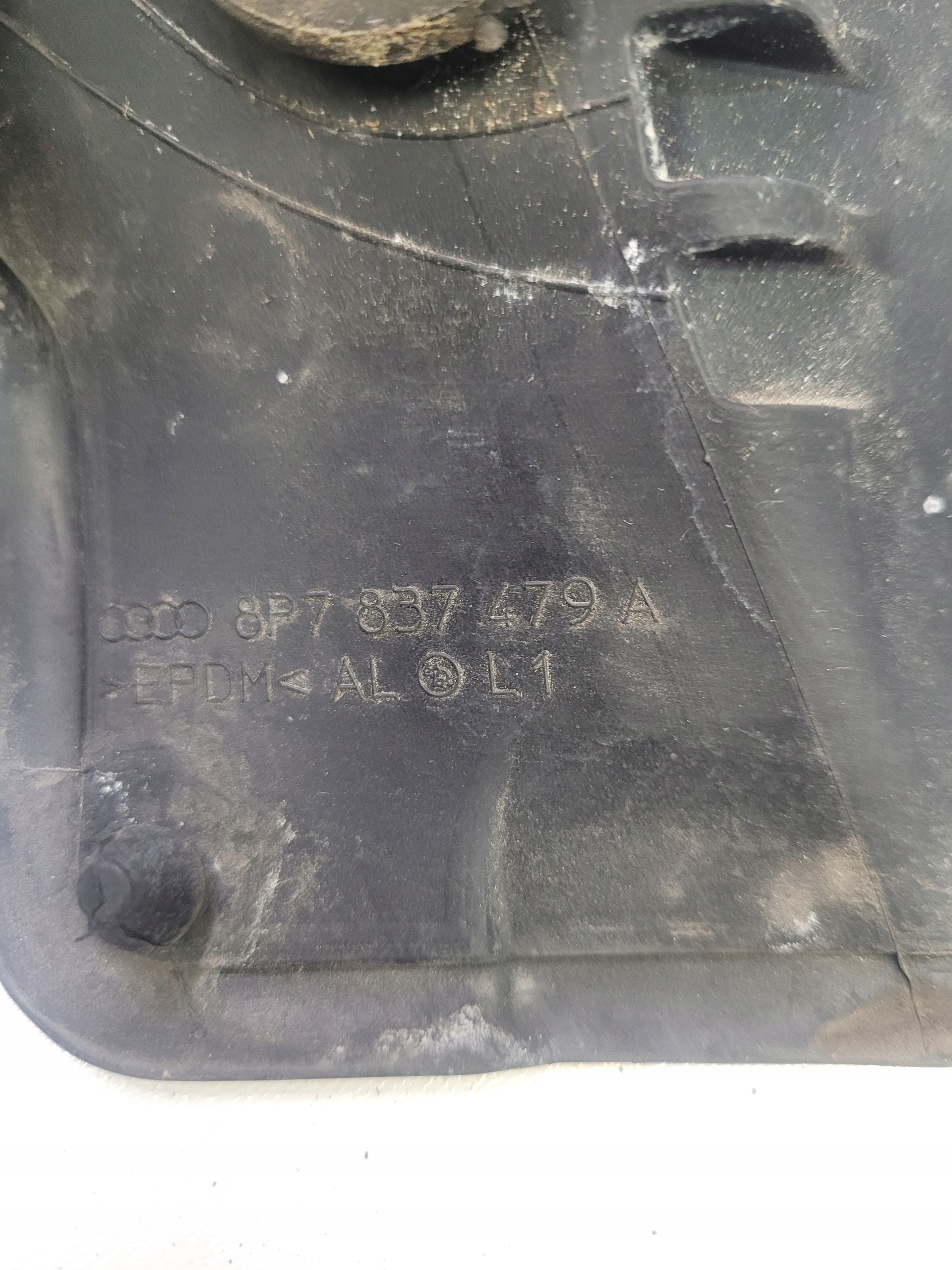 JOINT DROIT VITRES AUDI A3 CABRIO 8P7837479A