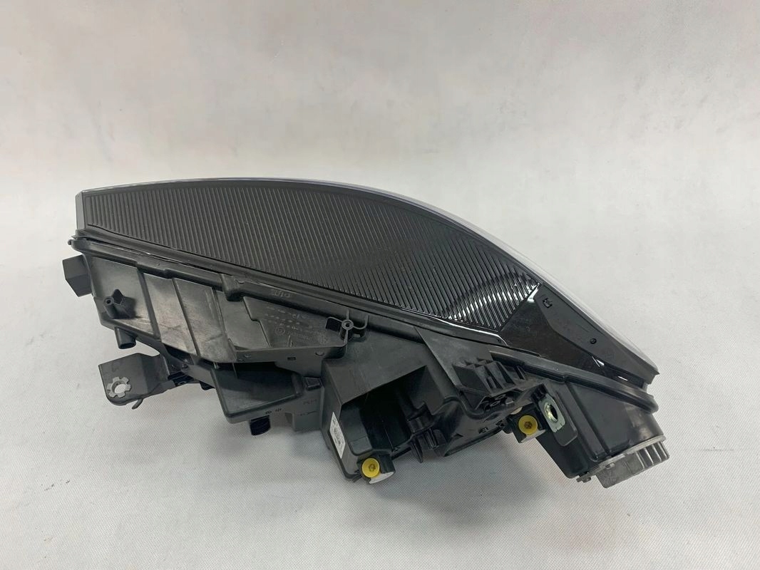 Volkswagen ID3 Reflektor right light right VW id 3 10B941036B