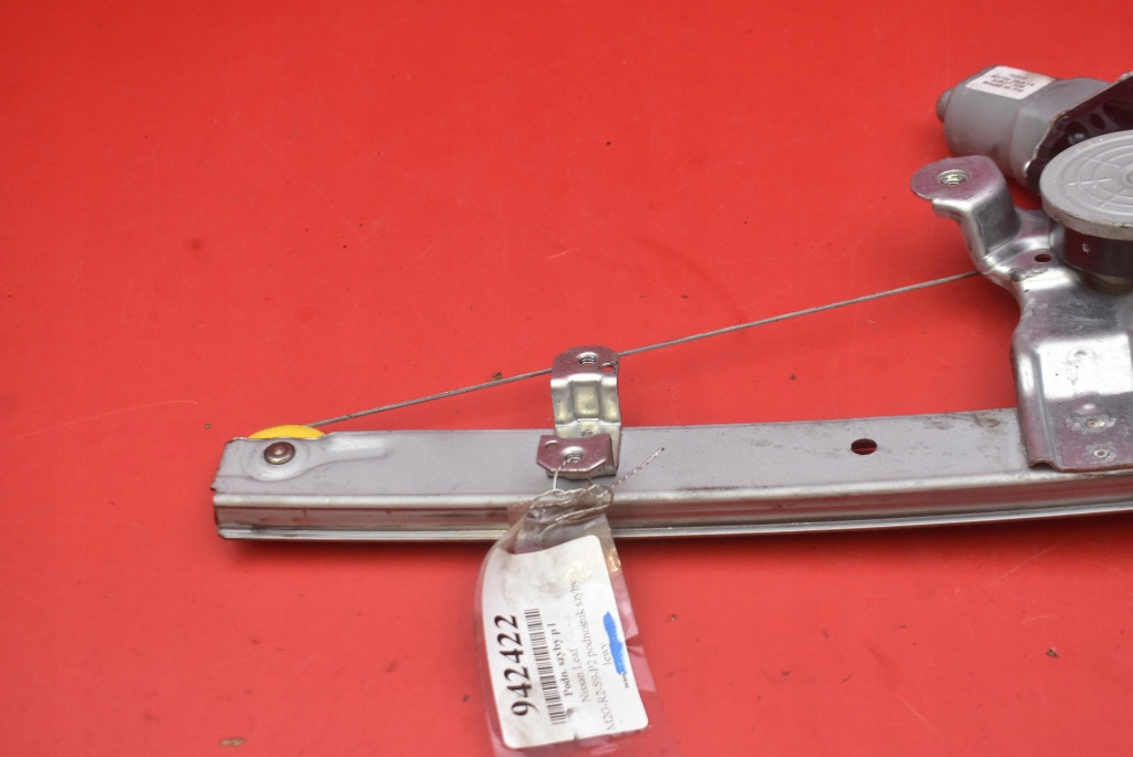 window regulator left front EU 807303NA1A NISSAN LEAF 1 and ZE0 LIFT 10-17