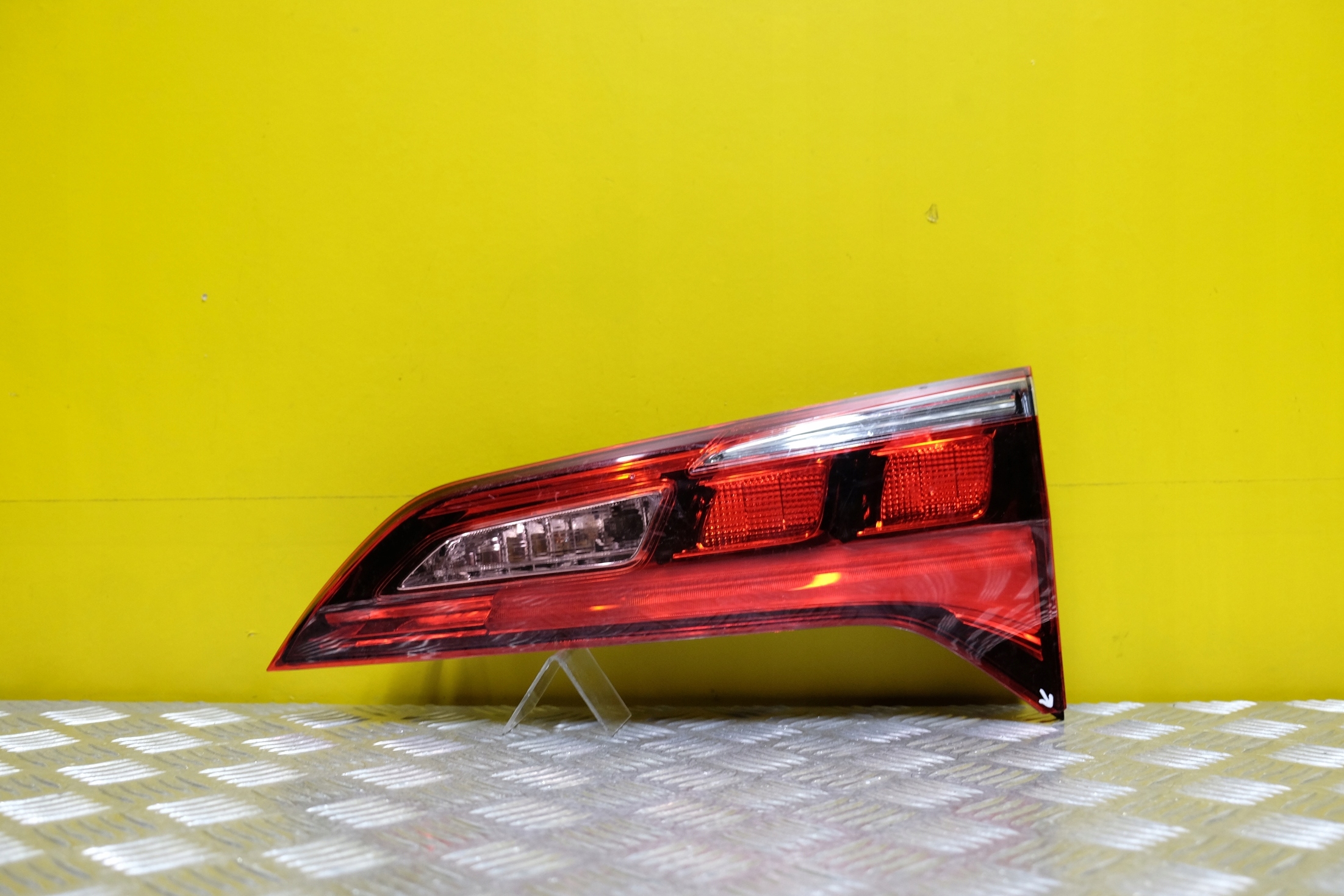 Acura rdx 2016-2018 фара зад задняя правая led usa