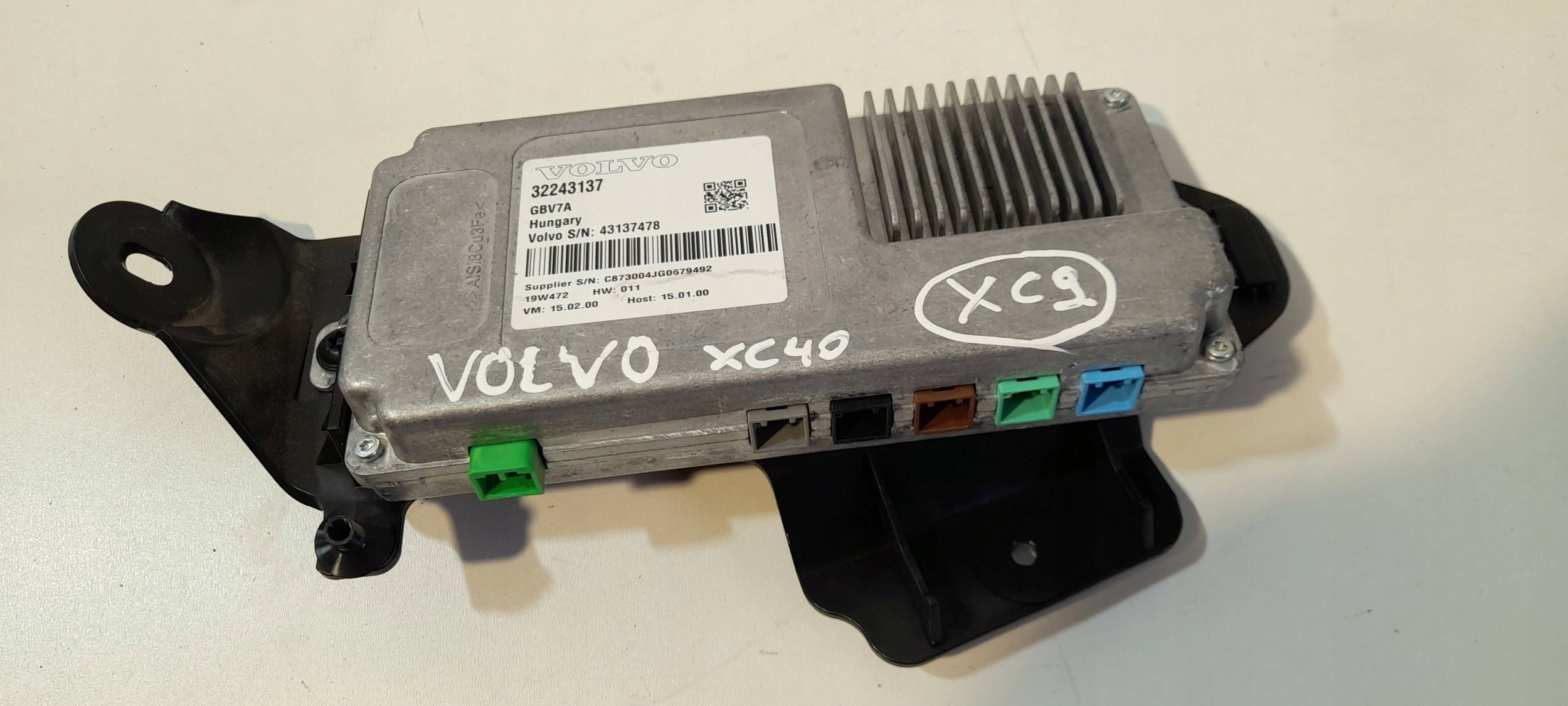Volvo XC40 module / control unit kamery 32243137 (XC9)