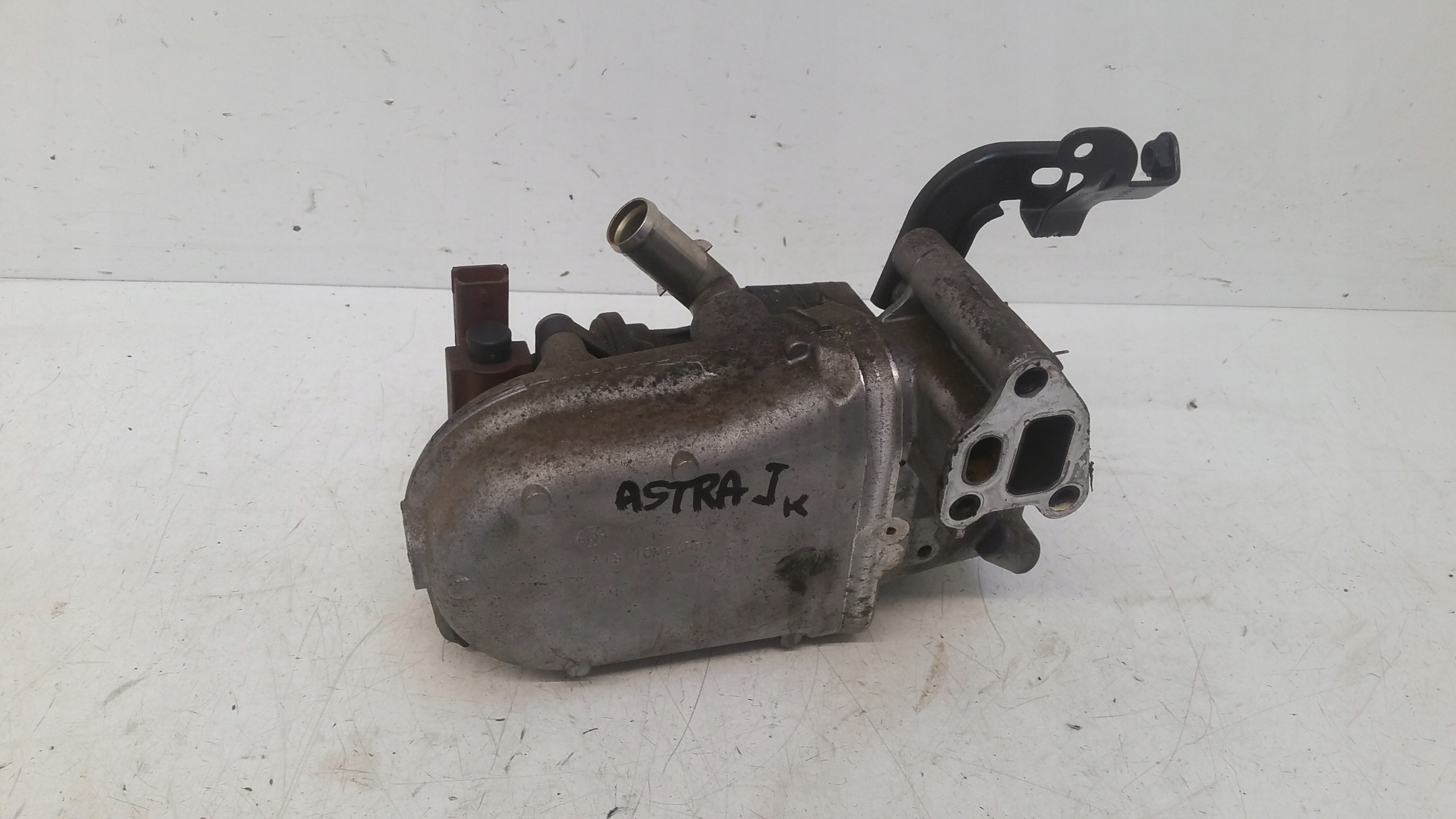 egr ventil chladic 55226607 Opel Astra J