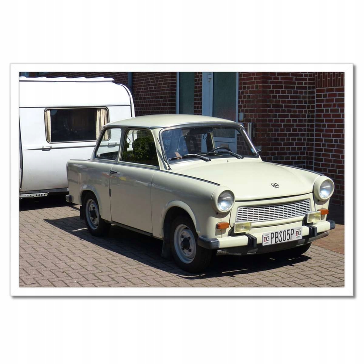 Plakáty v rámu 60x40 Trabant 601 s kempem