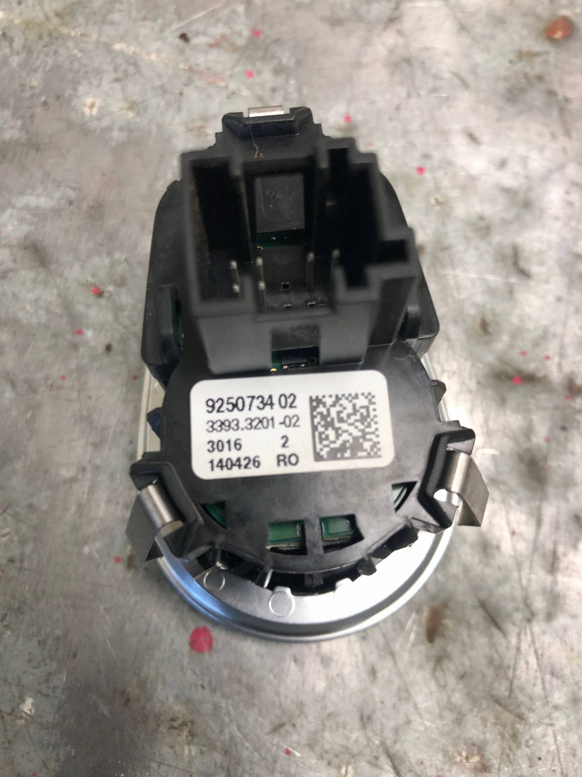 Bouton START STOP BMW F31 9250734