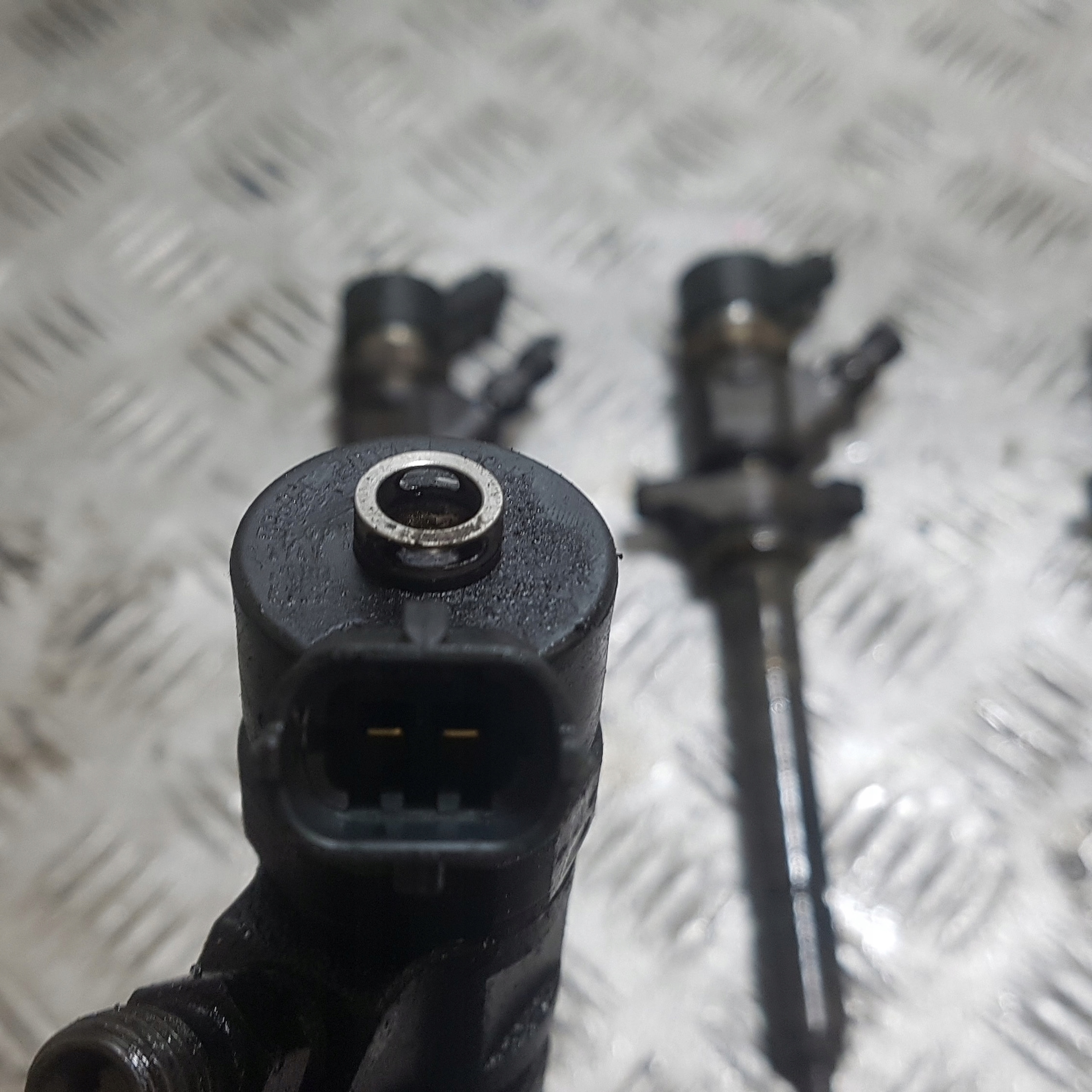 Einspritzdüse Einspritzdüse KOMPLET CITROEN C4 0445110259