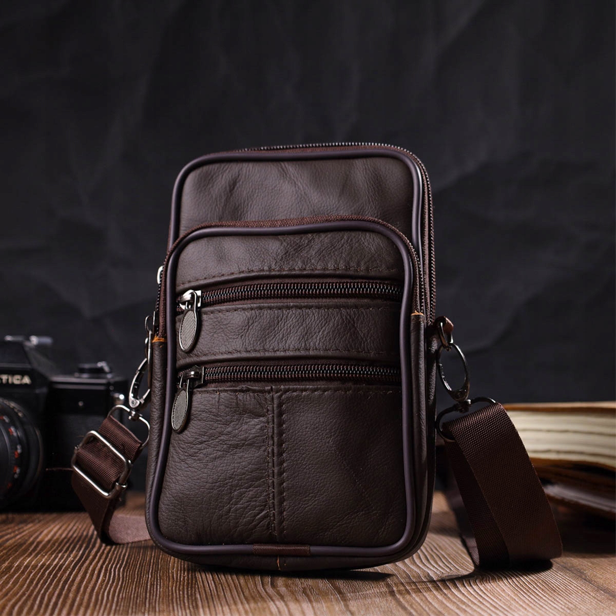 Męska skórzana saszetka “nerka” Kolor brązowy