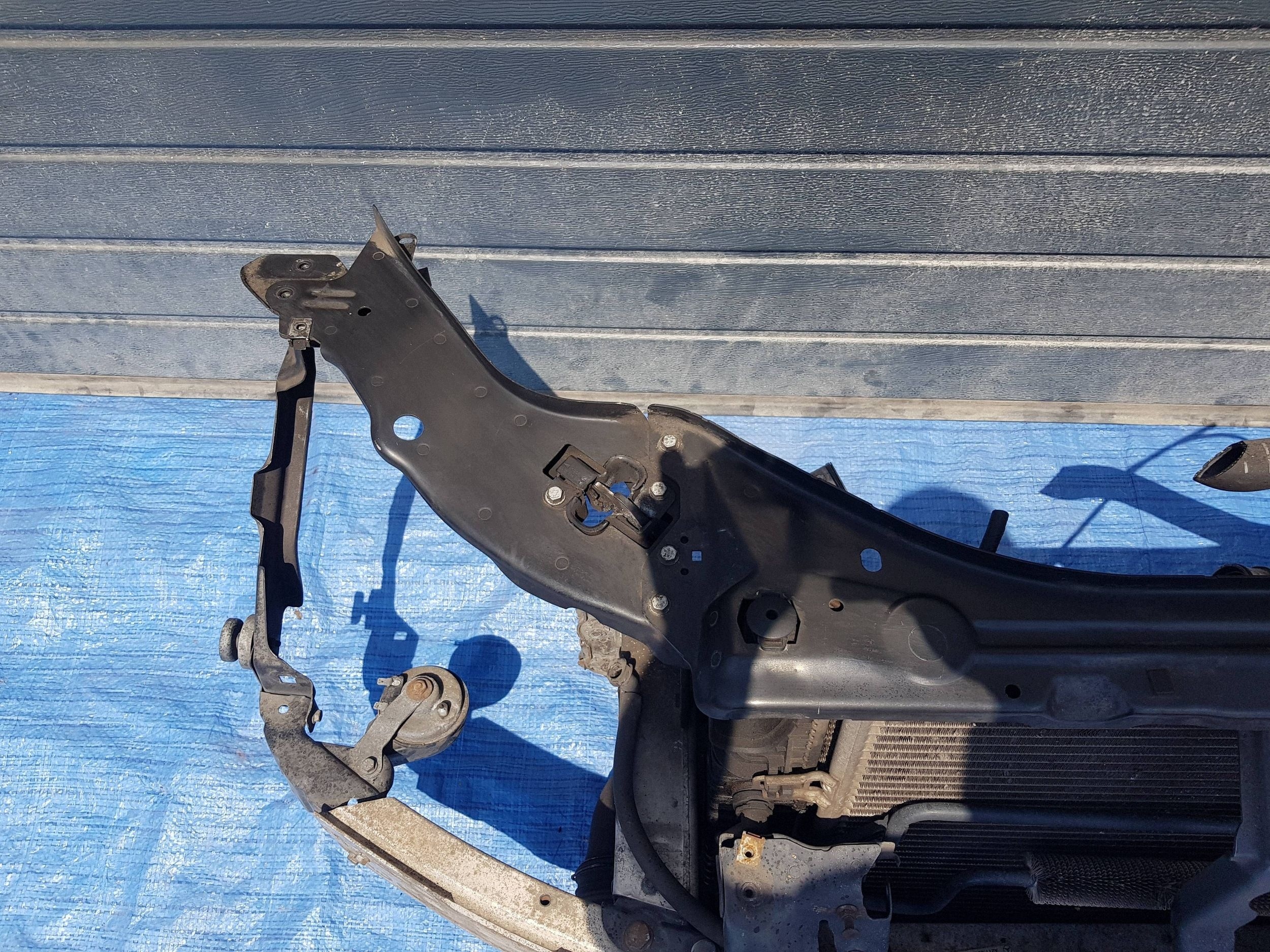 support panel for radiators front Mercedes E W211 LIFT 3.0 CDI V6 pillar iron