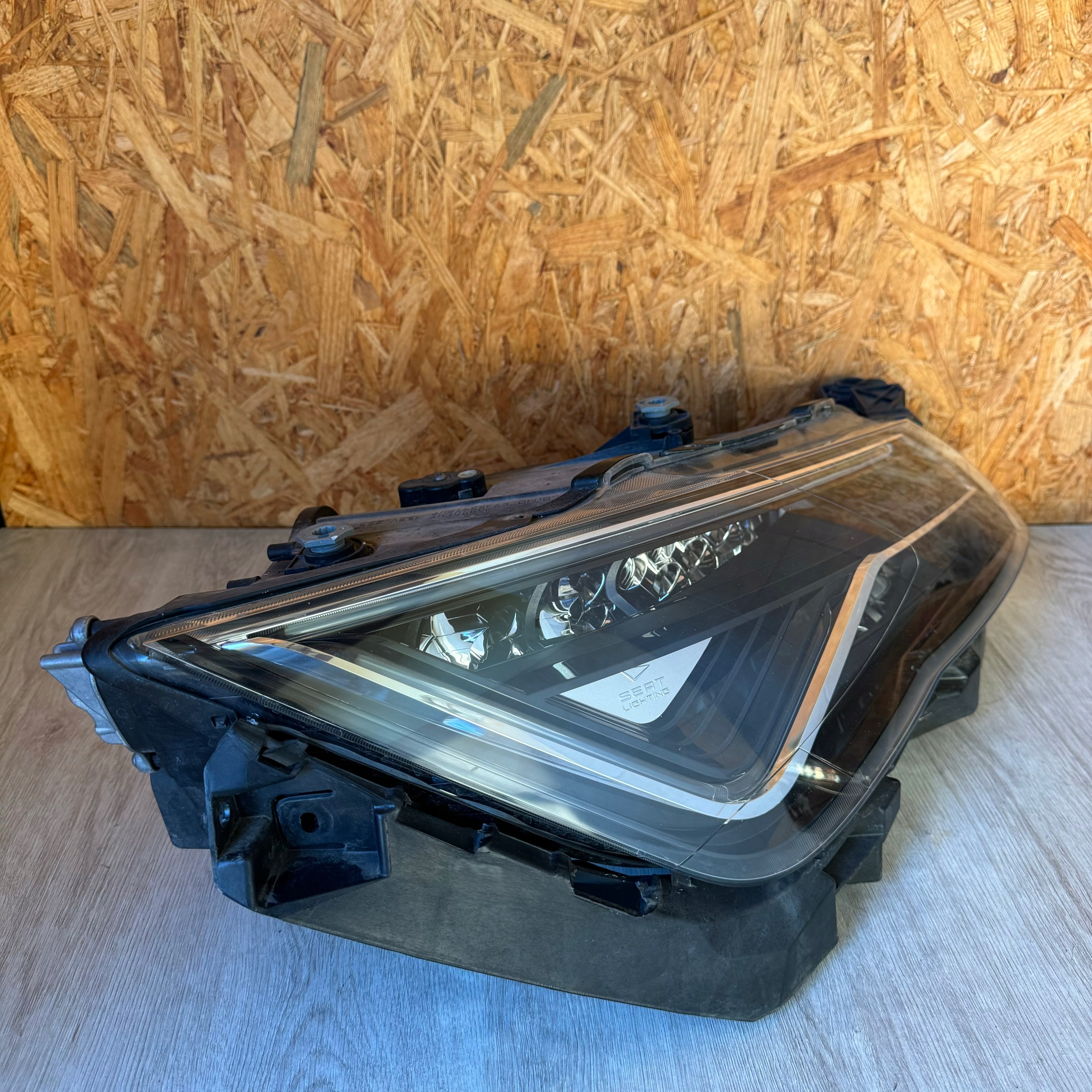 light left right lights front KOMPLET SEAT LEON III LIFT 5F9