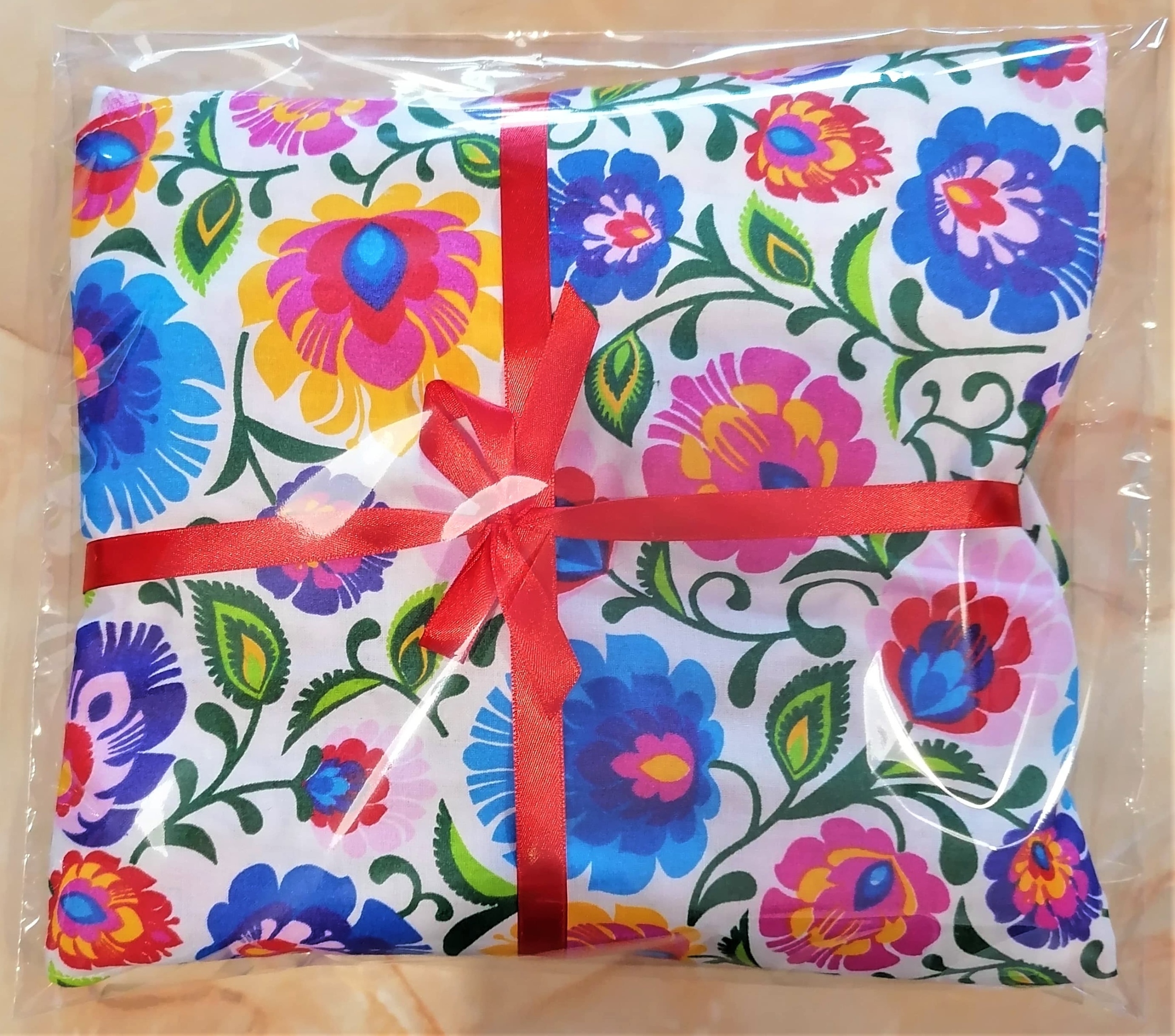 Fartuszek łowicki prezent na walentynki HANDMADE Rodzaj fartuch