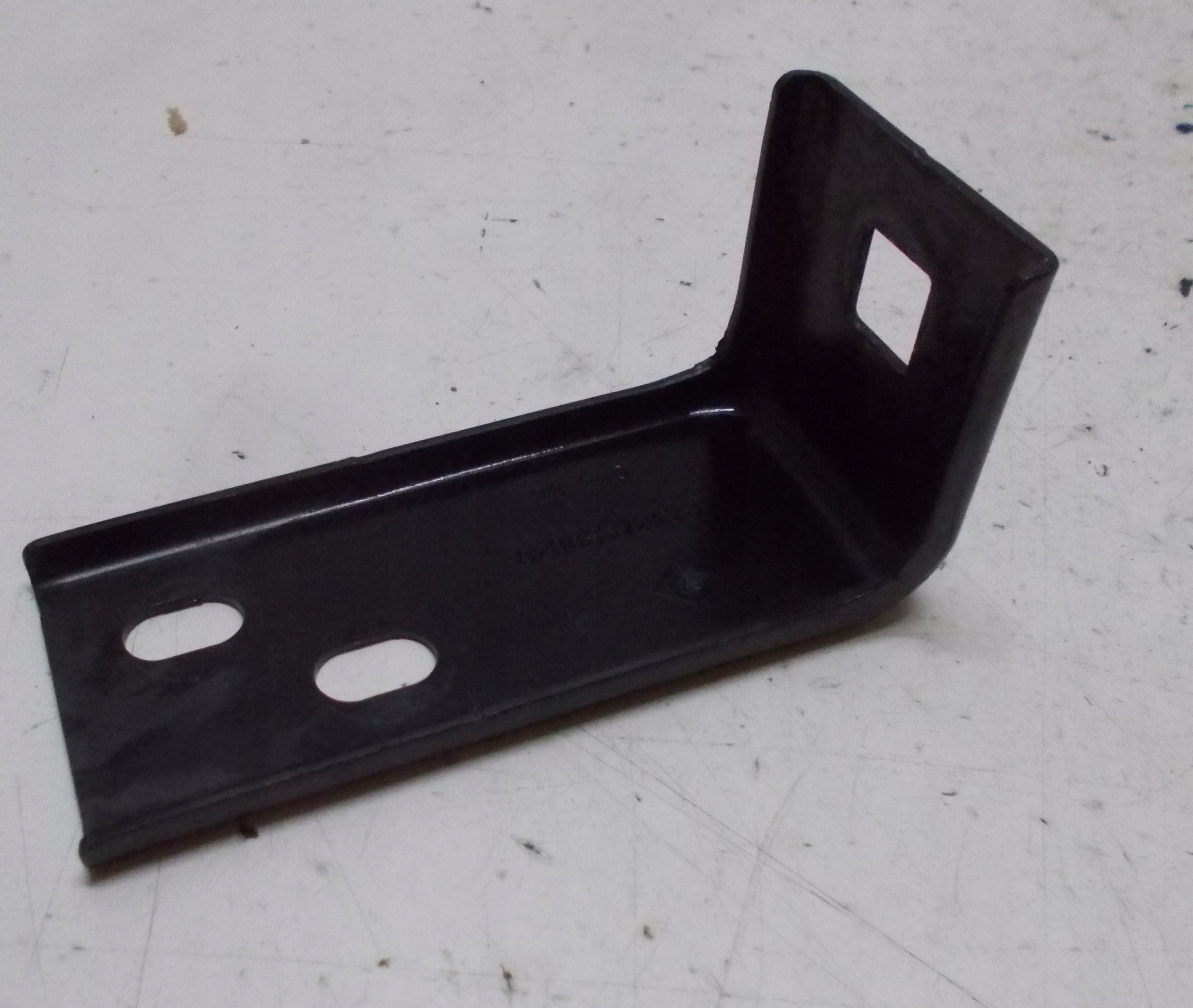 RENAULT MASTER III LIFT console holder of a bumper left front 8200657217B