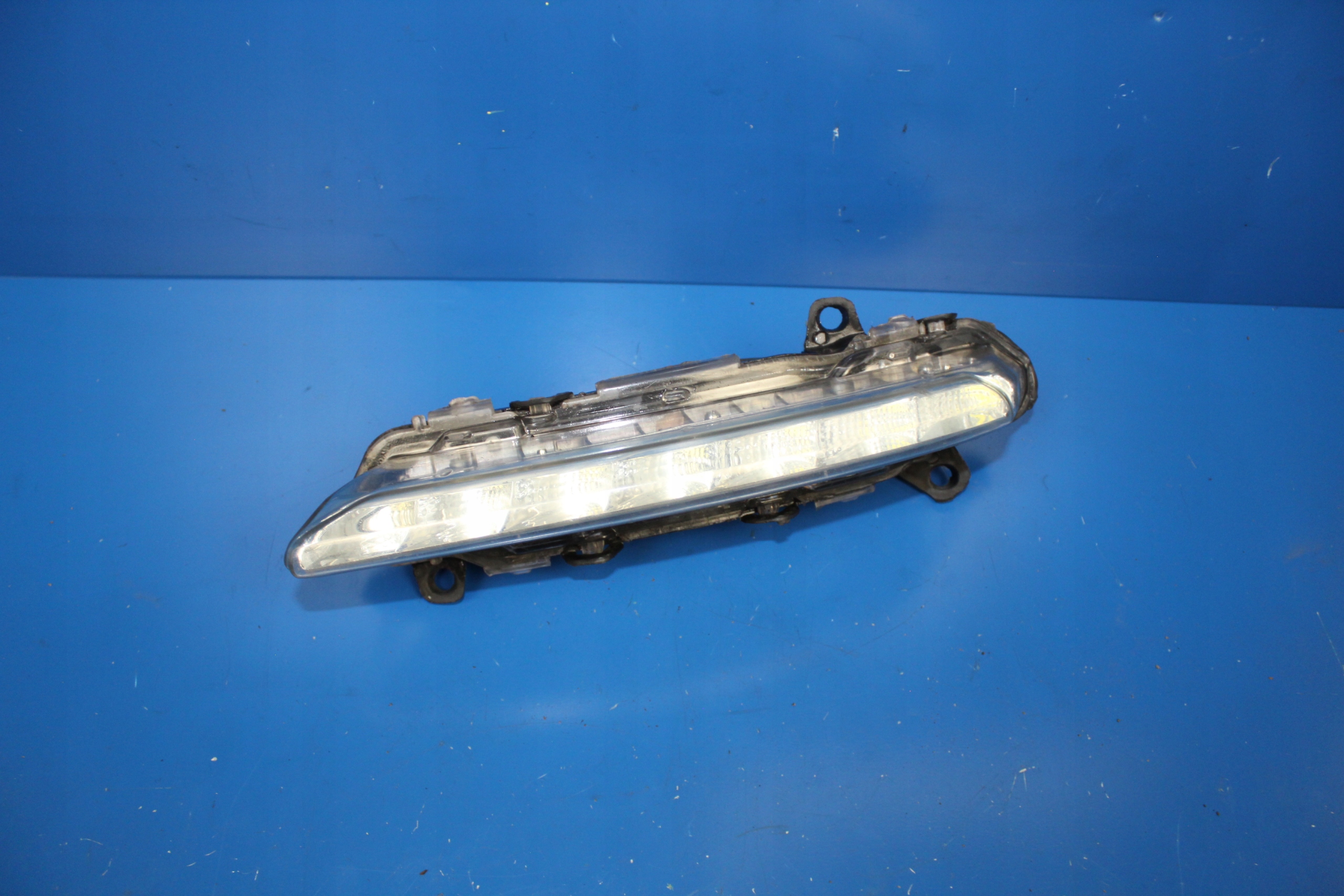 CLS W218 light left fog light DRL LED left