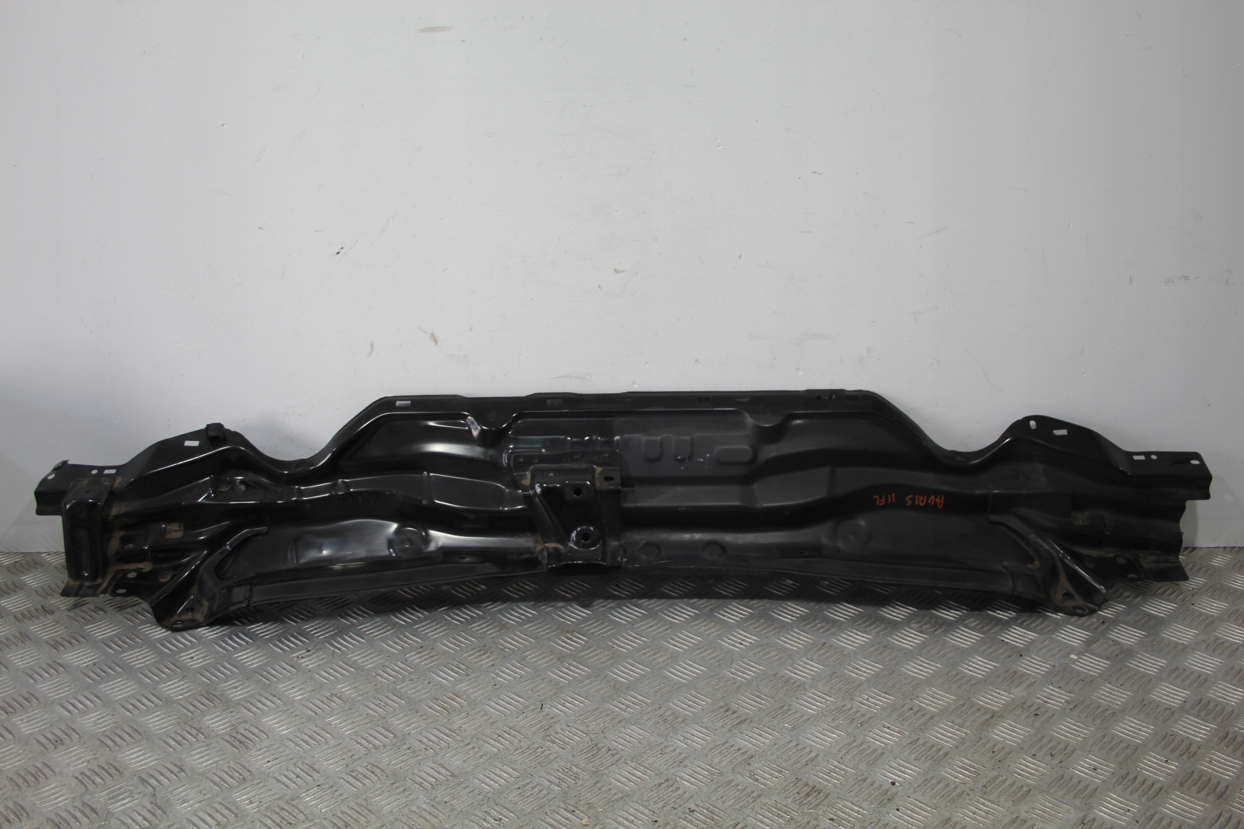 torpedo lower metallic TOYOTA AURIS II LIFT