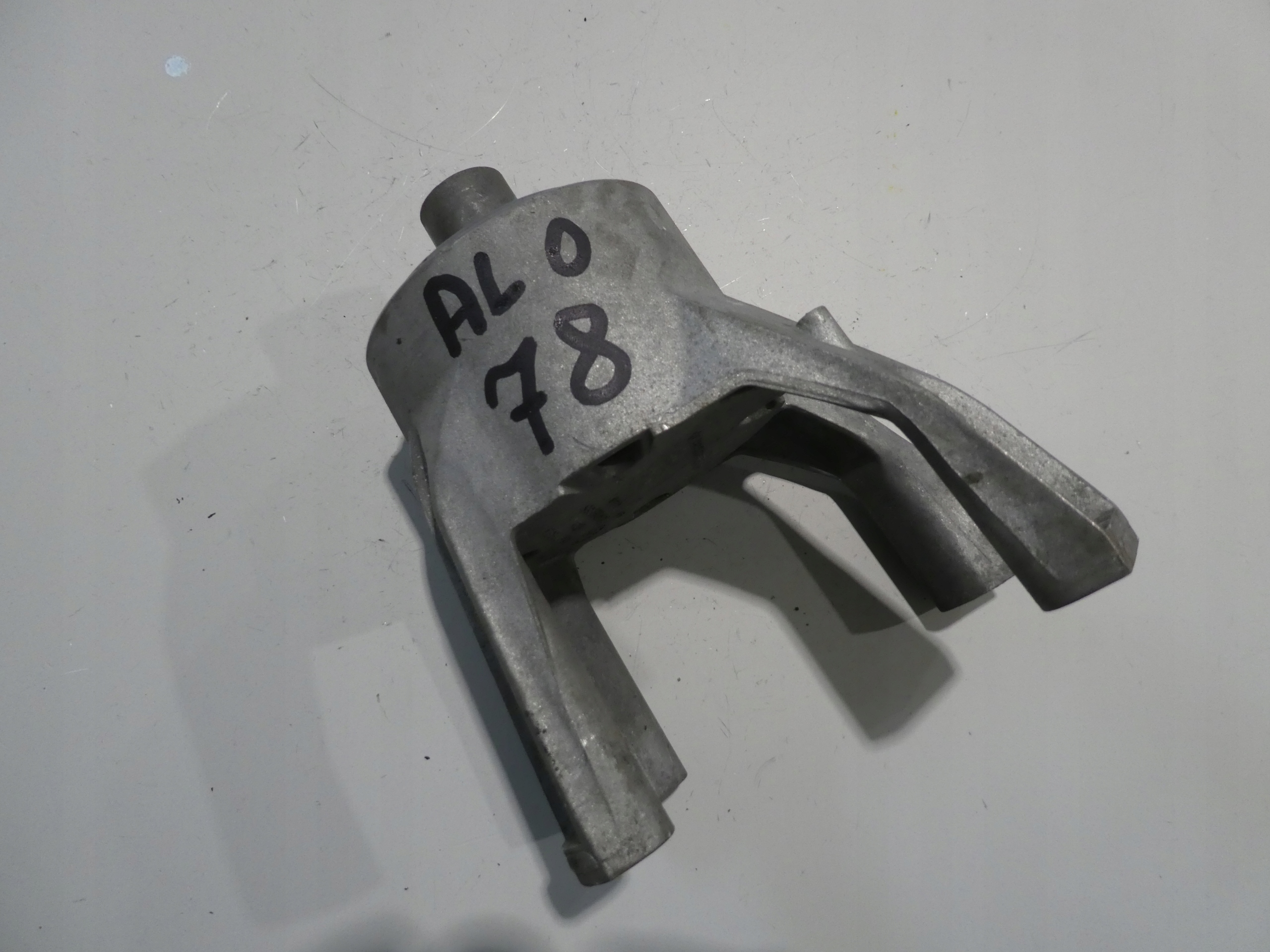 Supporti motore usato VW T6 7E0199849F