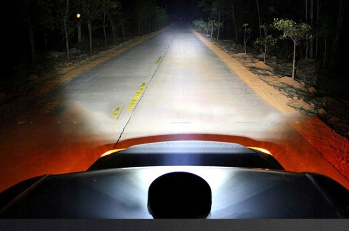 2x Lampa robocza Led zestaw doświetlanie zakrętów do off road naczepy auta Źródło światła LED