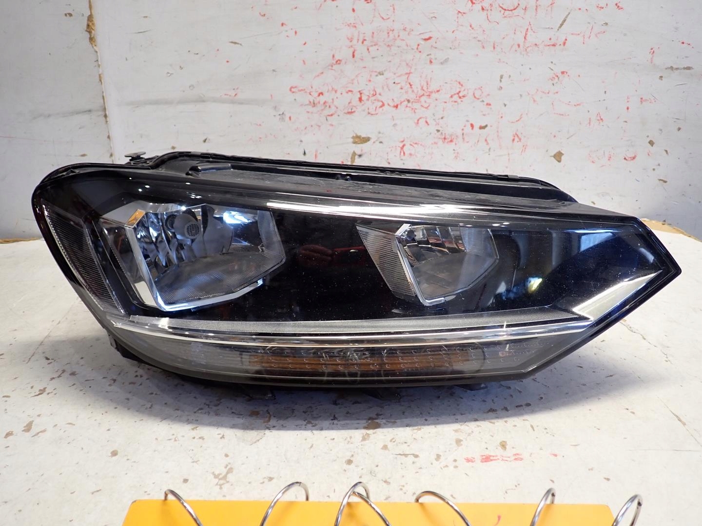 light front front right VW TOURAN 2015- 5TB941006A