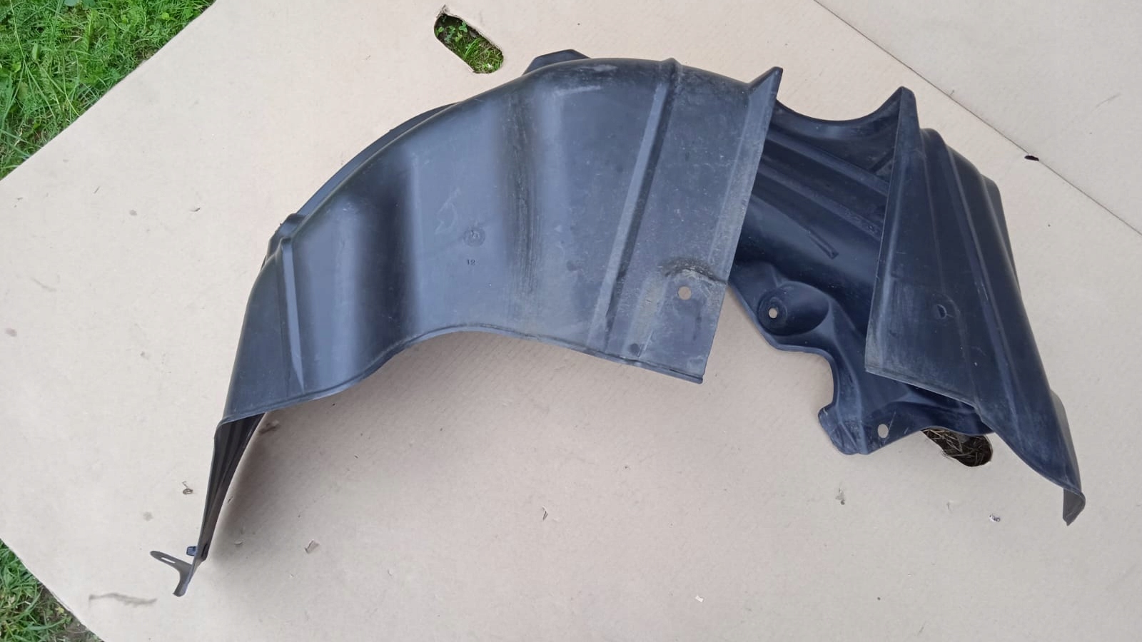 mudguard right rear part TOYOTA YARIS IV 20