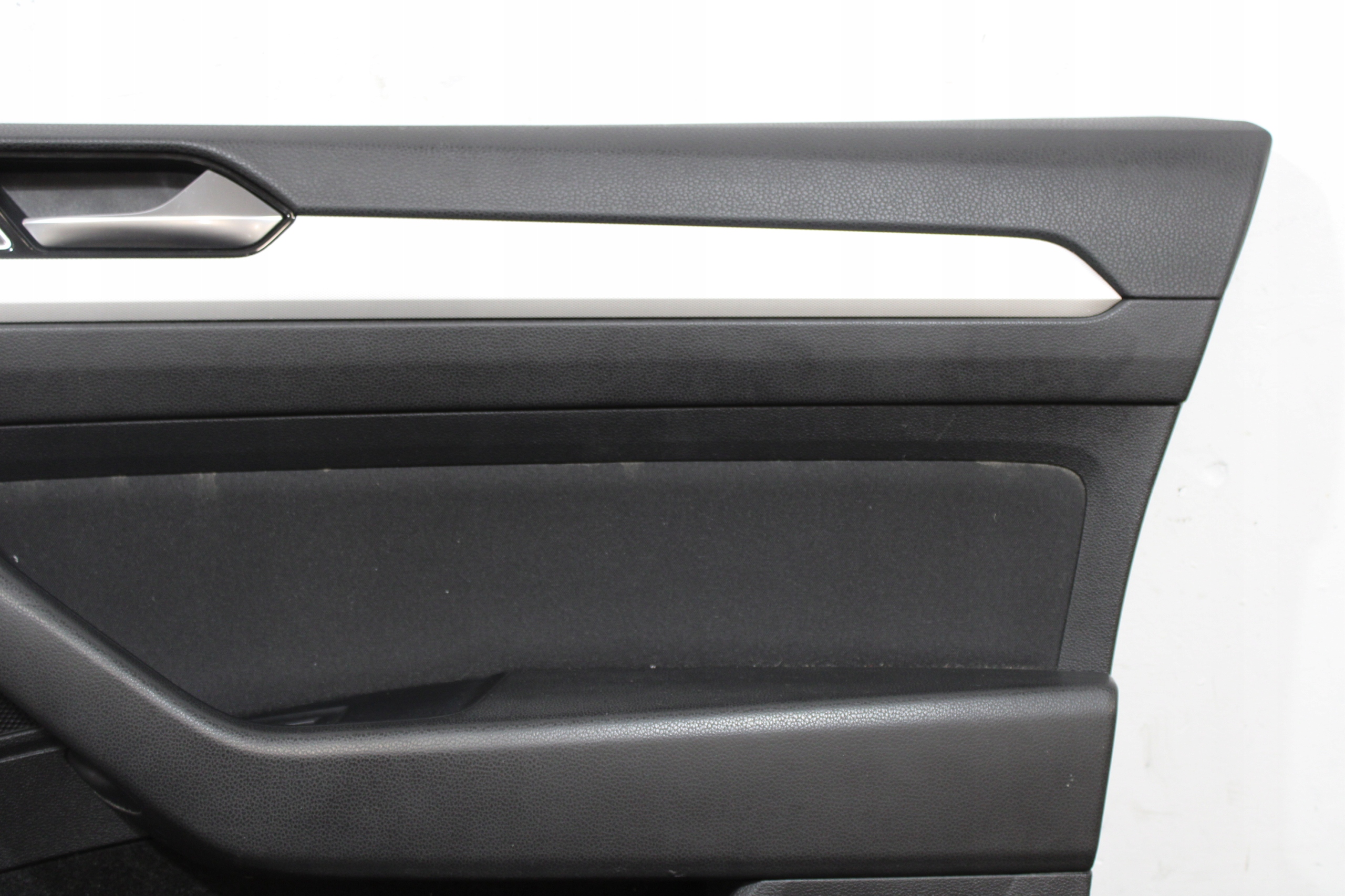 upholstery side door right front right VW PASSAT B8 3G0 3G9 KOMBI