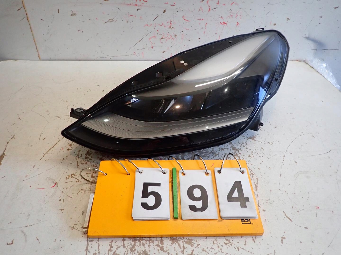 light front left TESLA 3 LIFT 2020- FULL LED