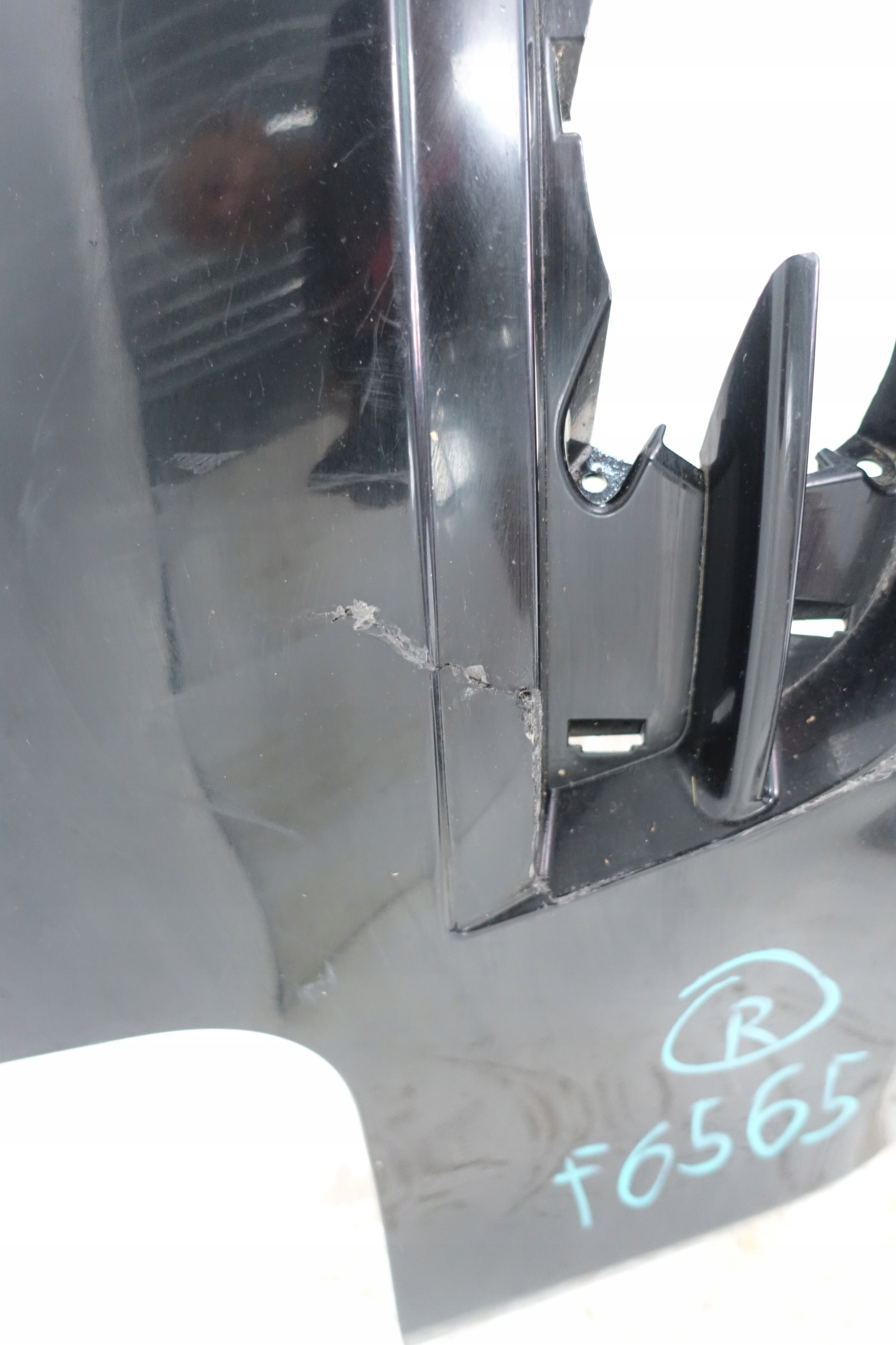 AUDI A4 B7 8E 2005- bumper front front 8E0807437AG