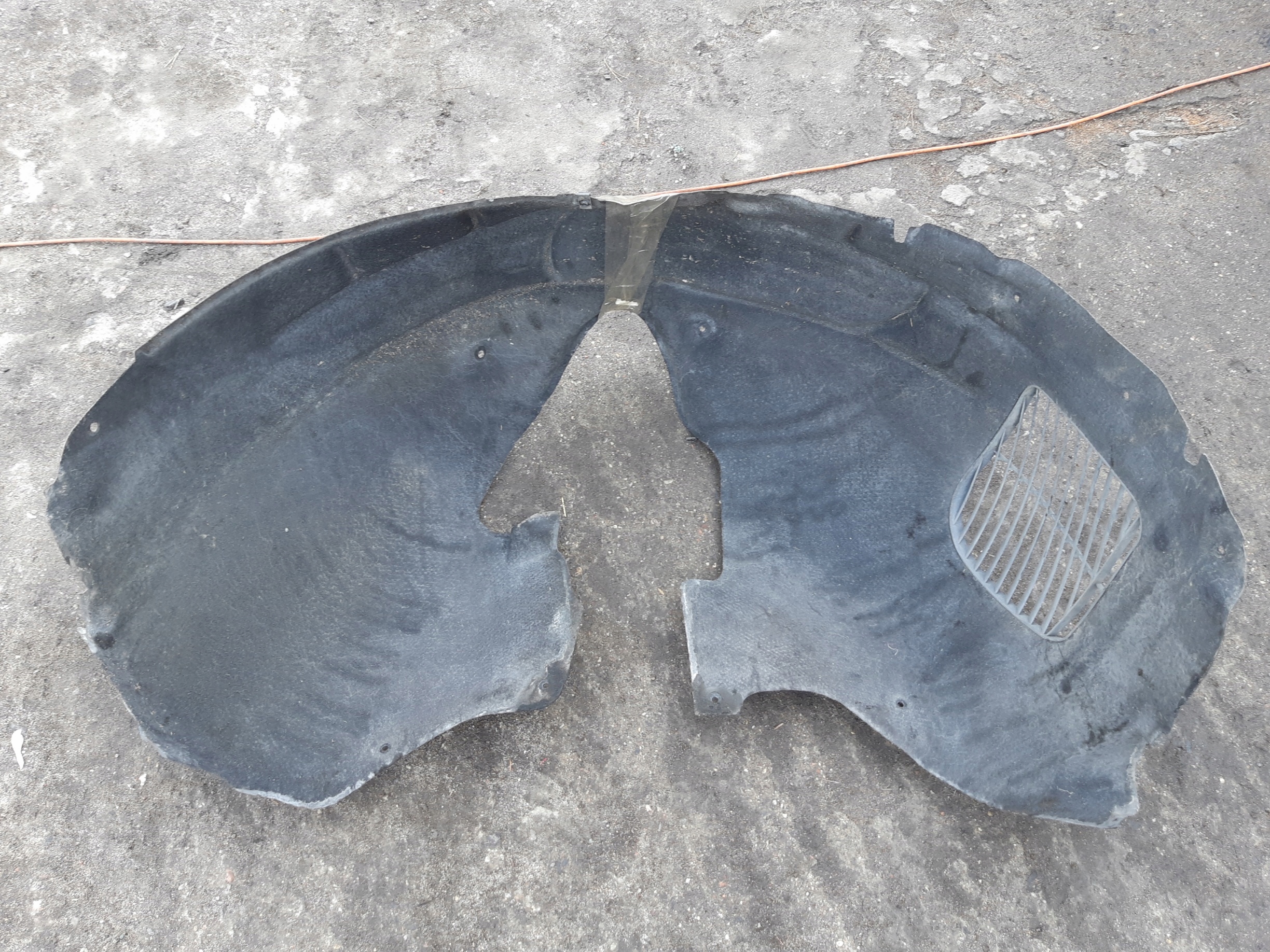 AUDI Q7l ПІДКРИЛЬНИК ЧАСТИНА ПРАВЕ СПЕРЕДУ ПЕРЕД