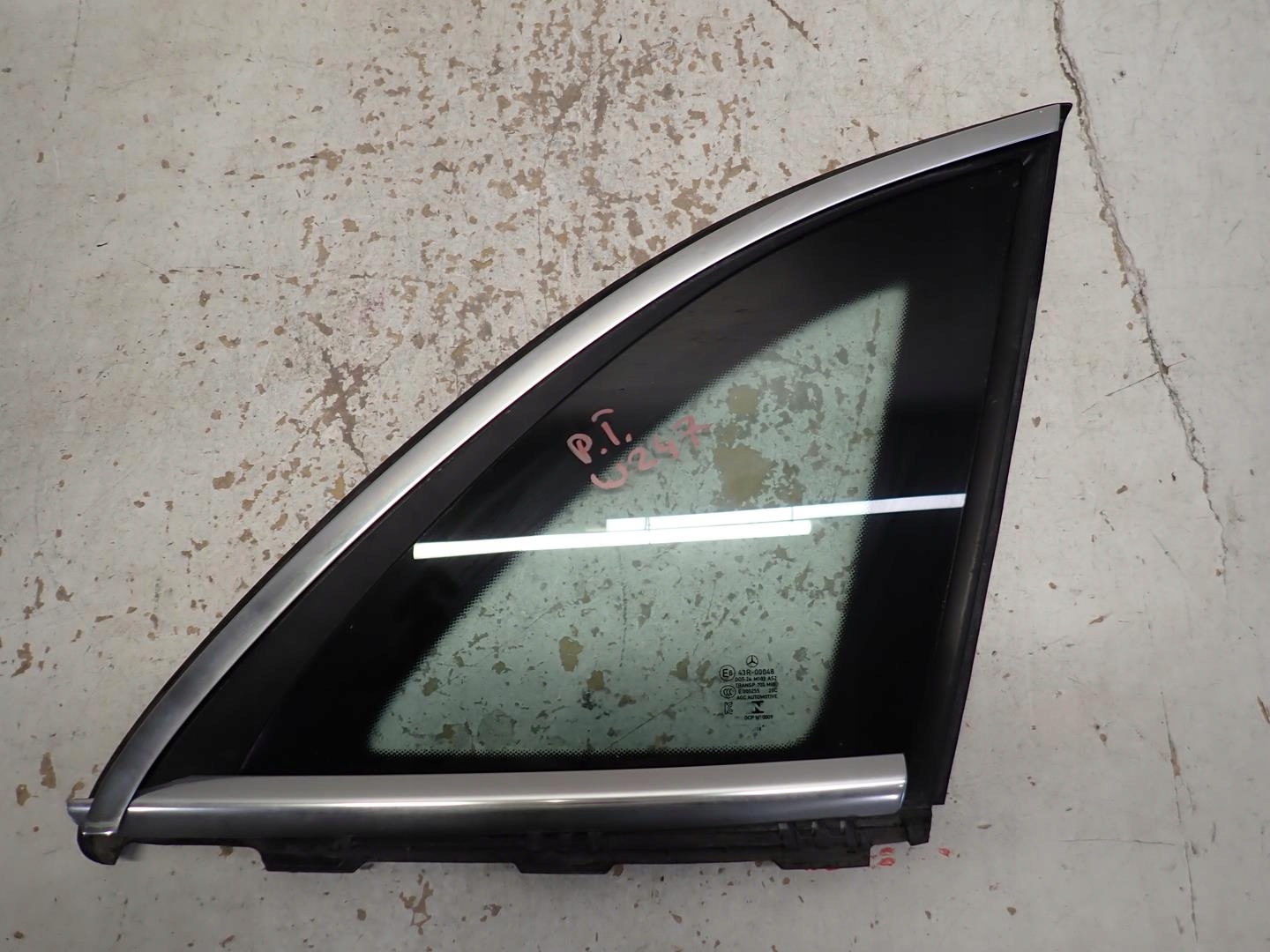window bodywork right rear part MERCEDES B-KLASA W247 2019