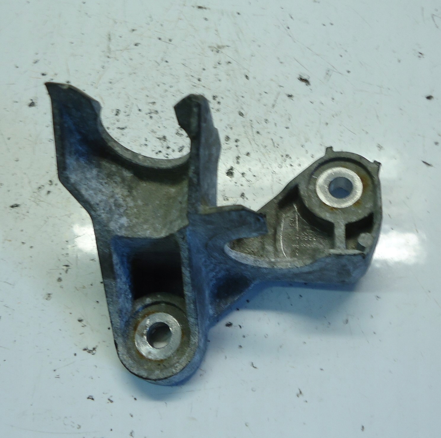 OPEL ASTRA IV J 1.6CDTI B16DTH Support Support plaque LINEK Mécanisme levier vitesse Engrenage 55594388