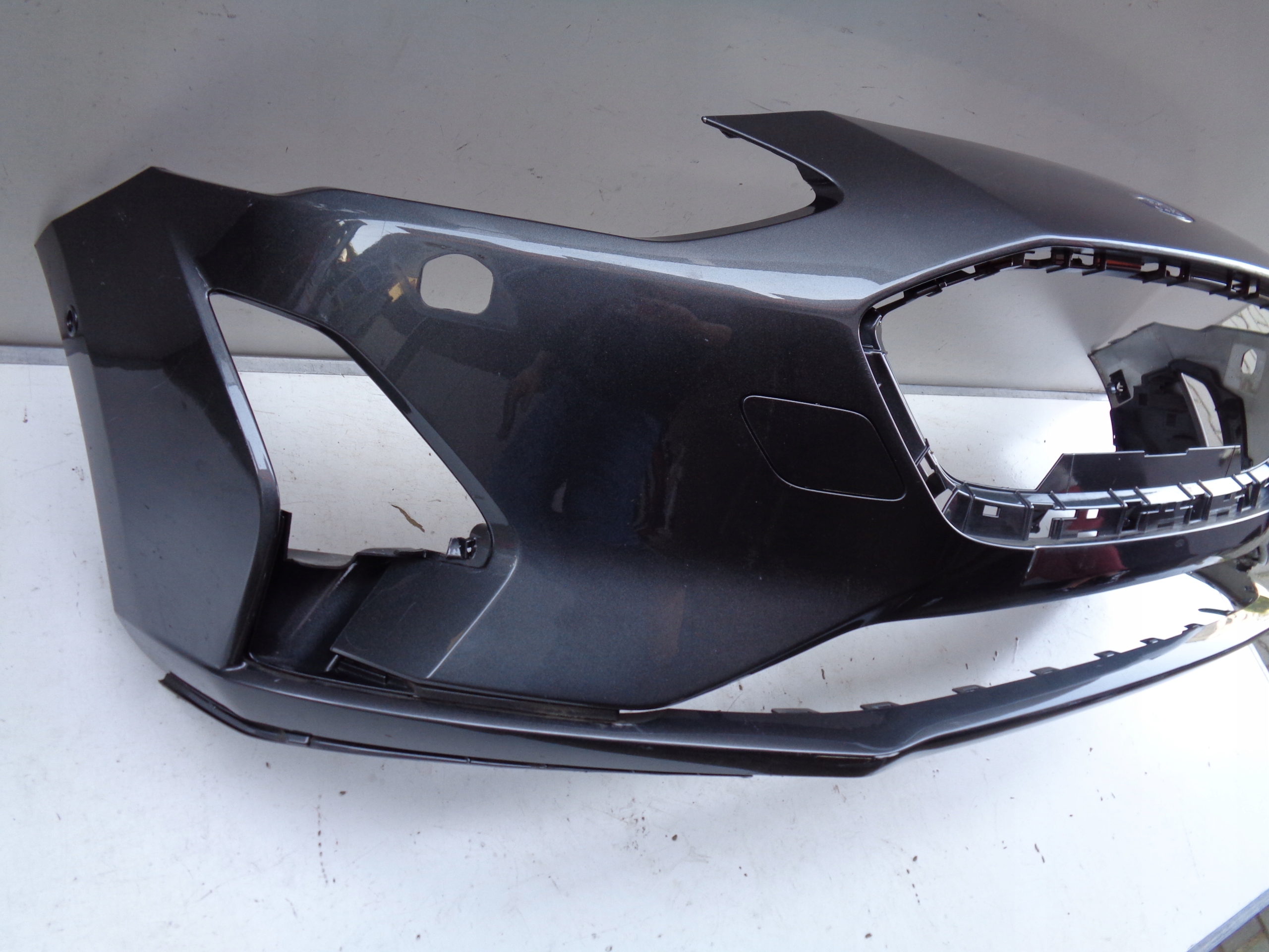 nárazník přední FORD FOCUS MK4 18- NR 40629