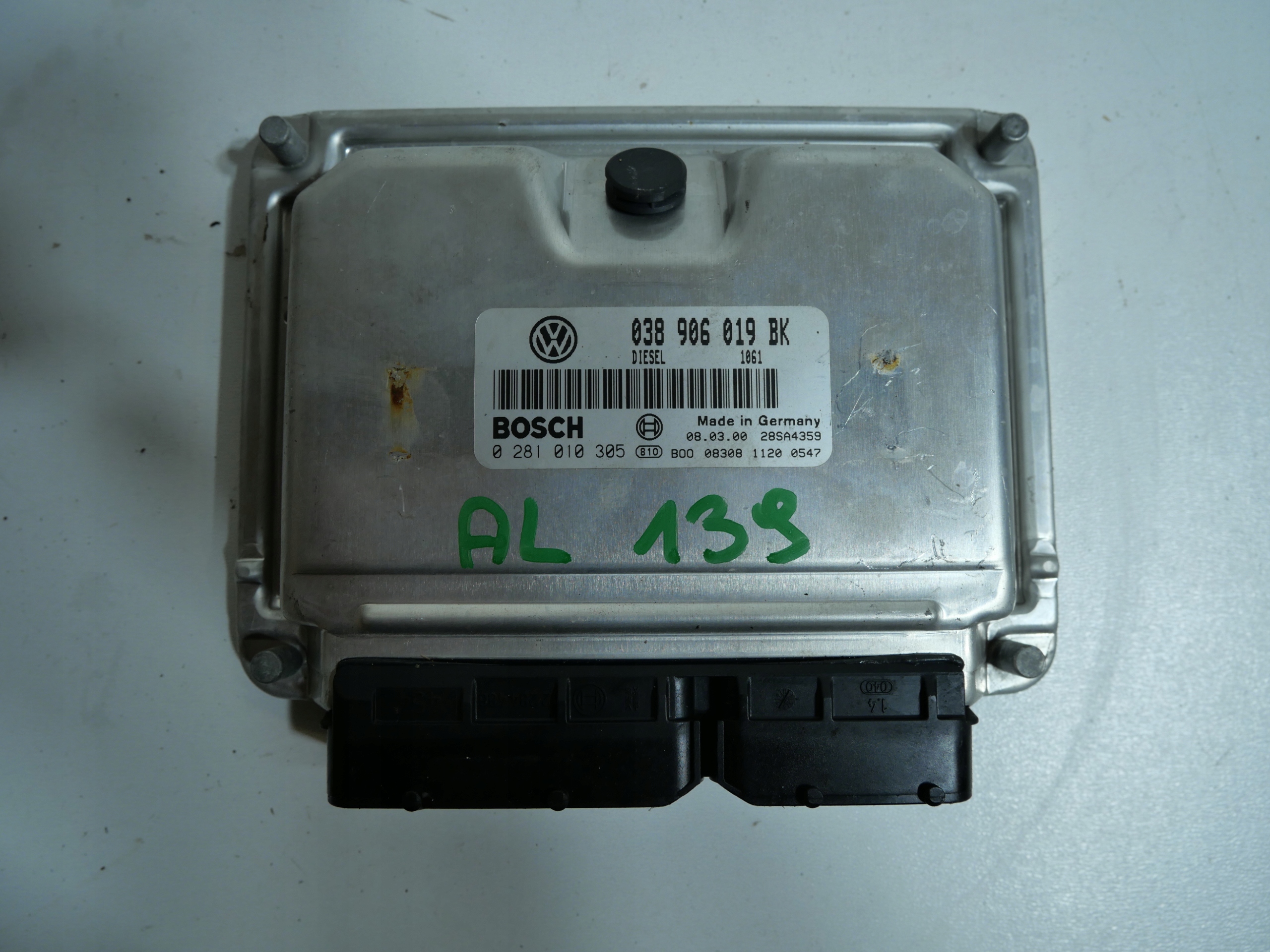 computer of the engine VW 038906019BK