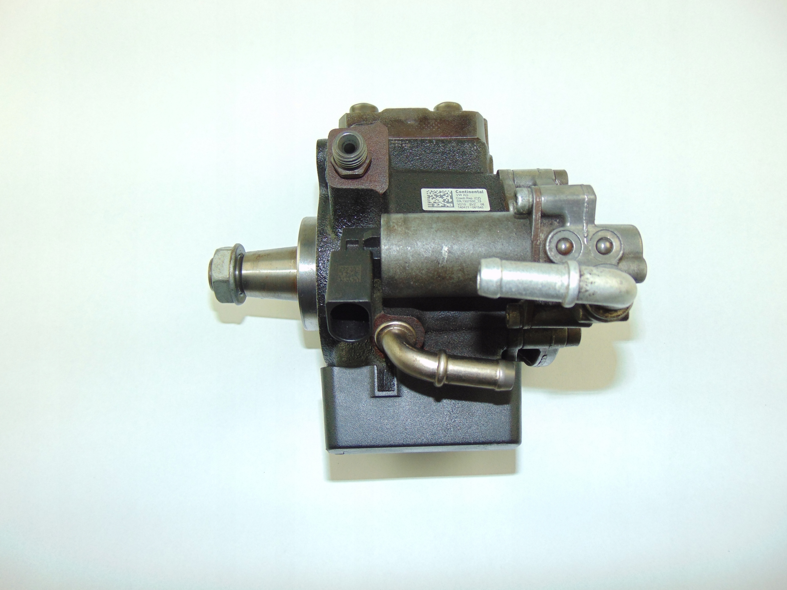 Einspritzpumpe 1,6TDI 03L130755E Original !!!! Sprawna!!!