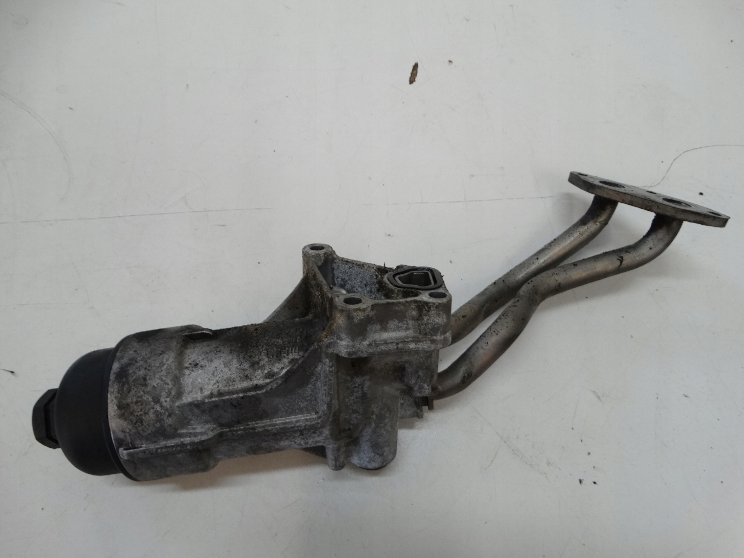 Gehäuse filter oil MERCEDES W169 A6401800710