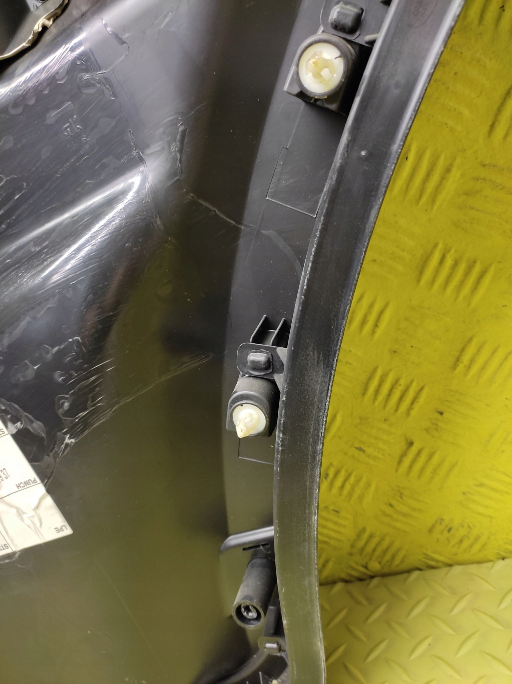 LAND ROVER DISCOVERY III upholstery side door left rear part