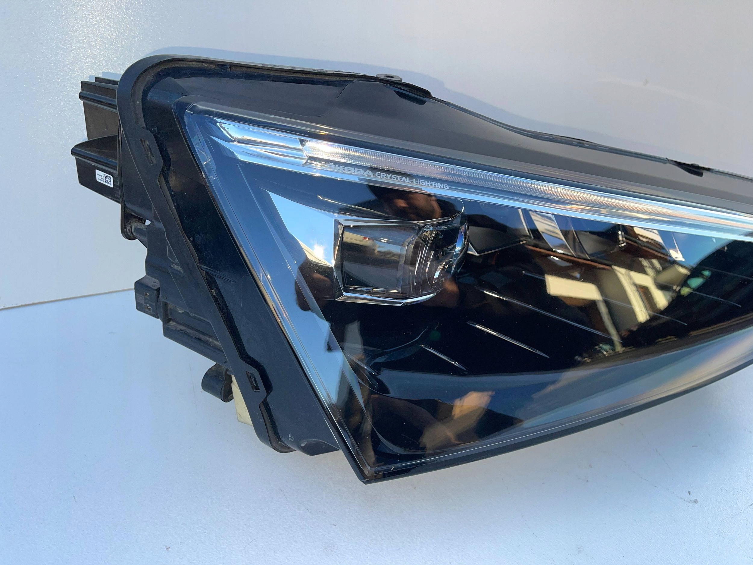 REFLEKTOR light front front right Skoda Scala 19- 657941016A