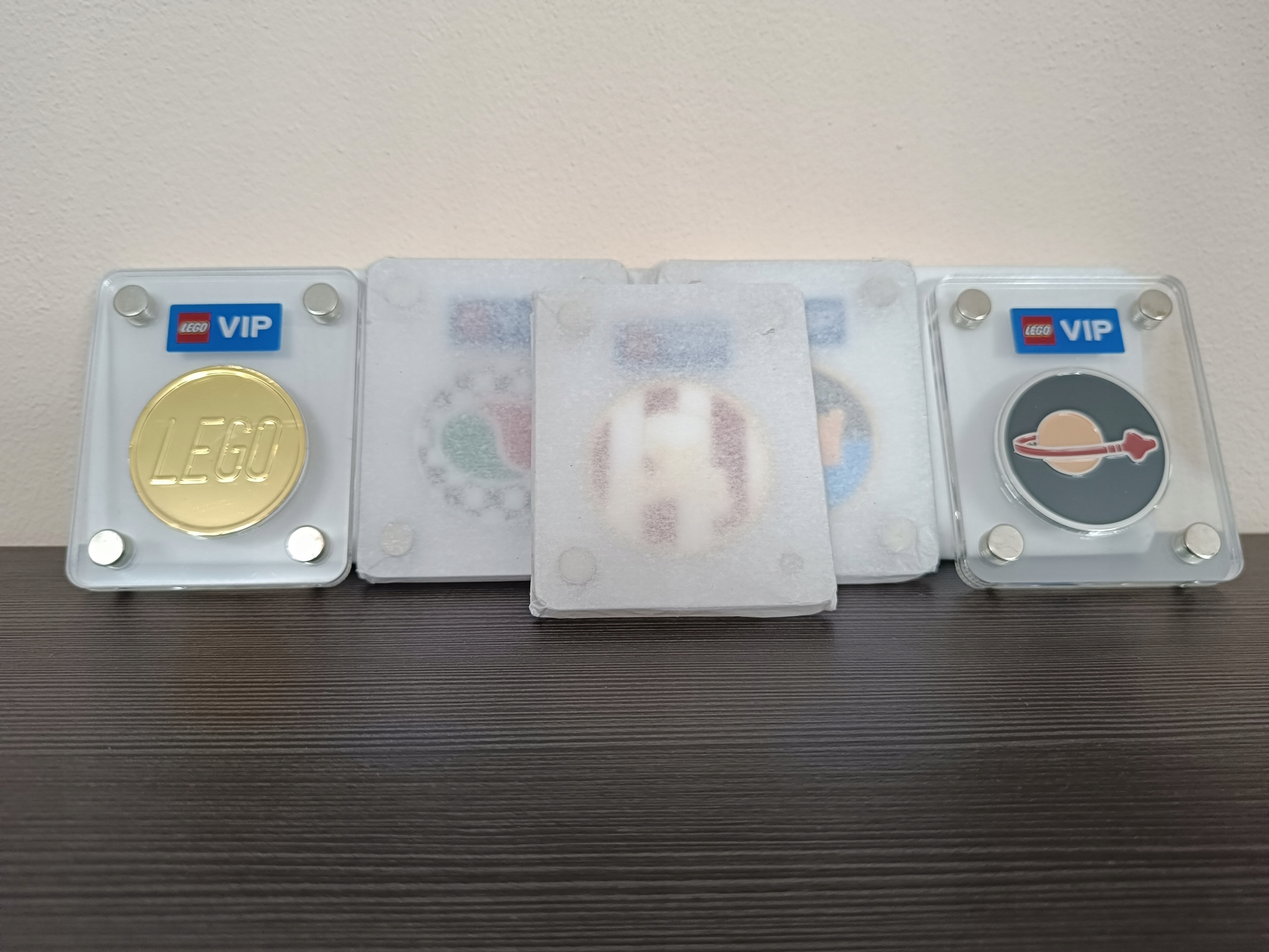 lego vip coins monety