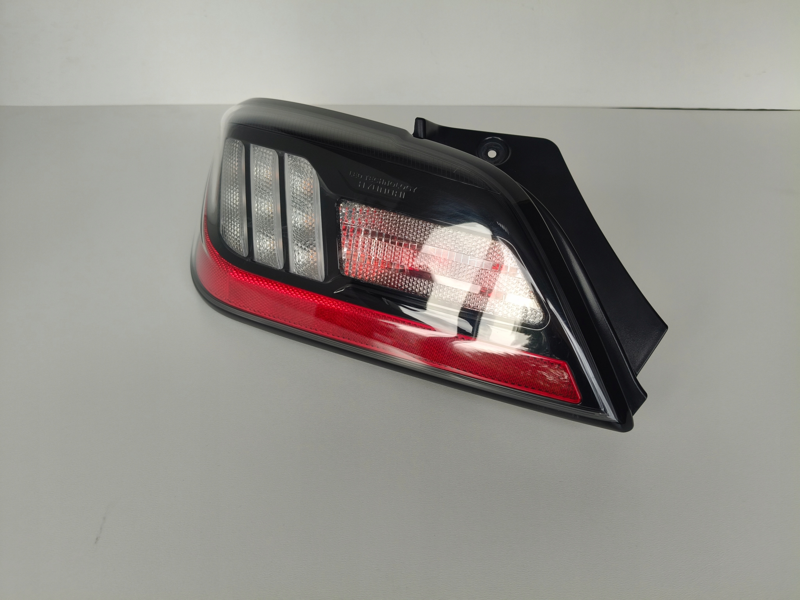 light left rear HYUNDAI KONA 20- LIFT