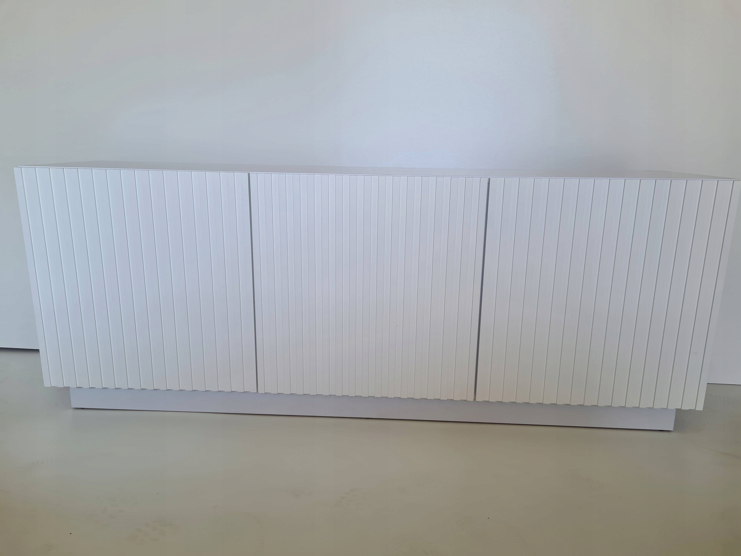 DUŻA NOWOCZESNA KOMODA BIAŁY MAT AŻUR