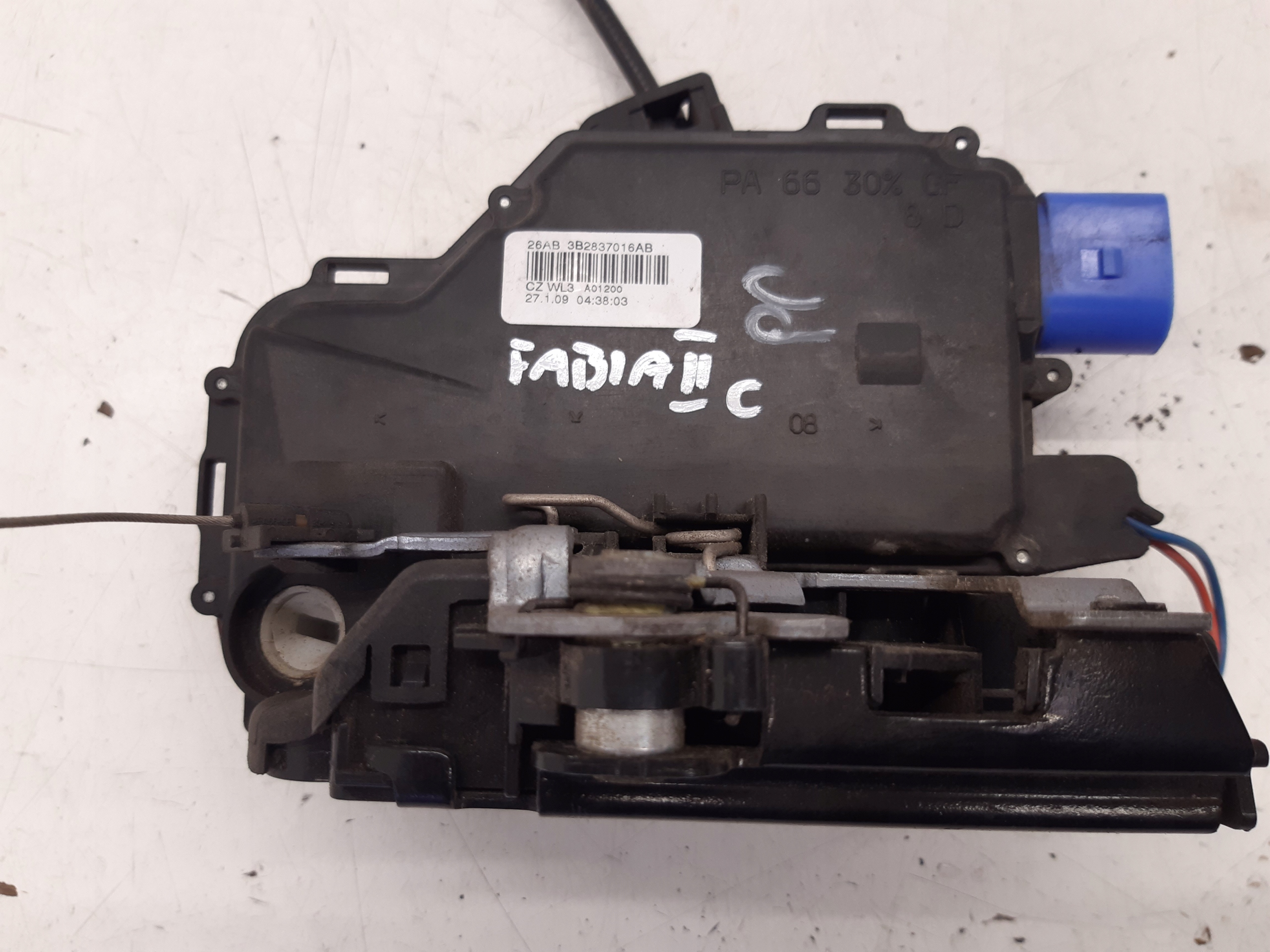 lock right front 3B1837016AB Skoda Fabia II Kombi
