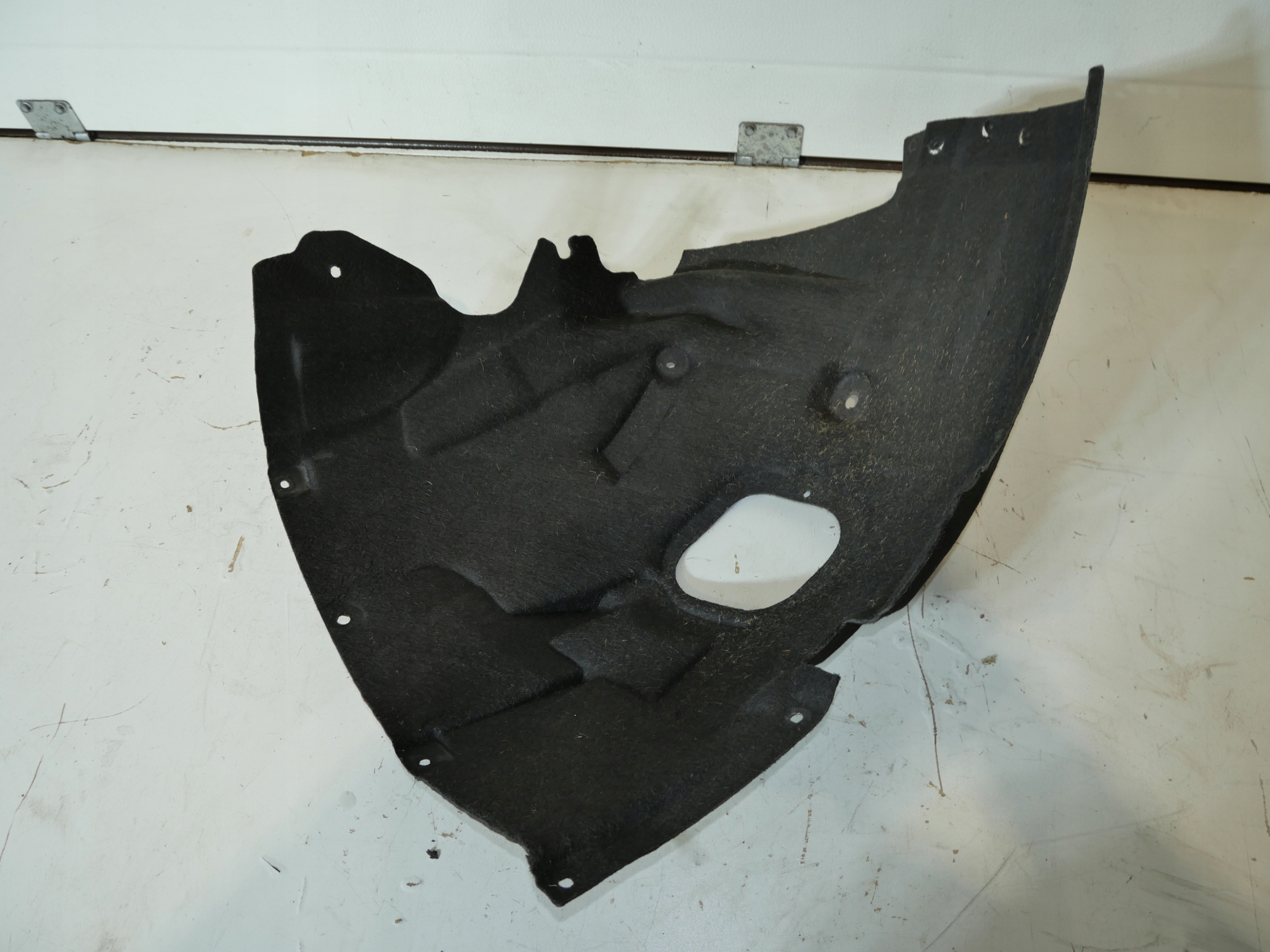 AUDI A6 C7 4G mudguard right front MATERIAL 4G0