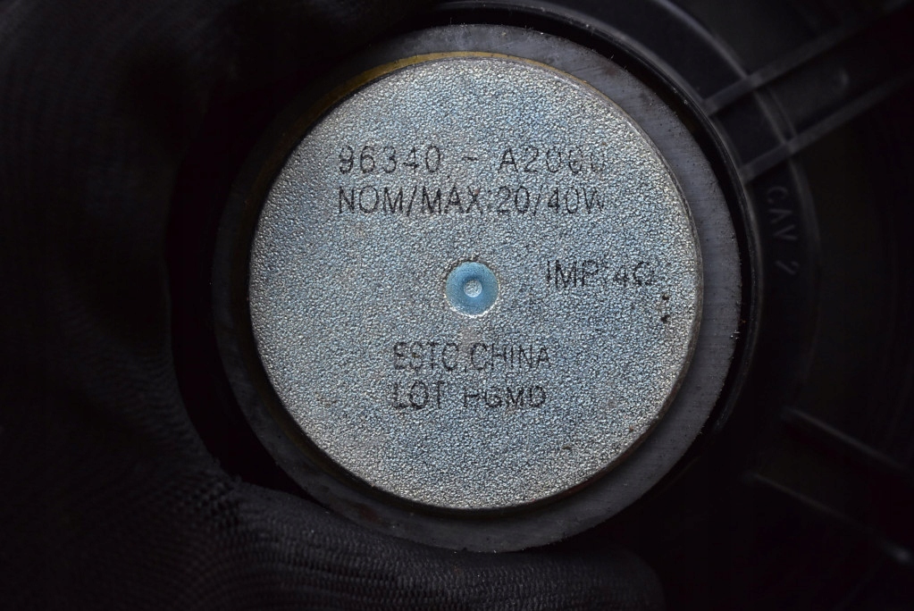 speaker right rear part 96340-A2000 KIA CEED 2 II 12-15