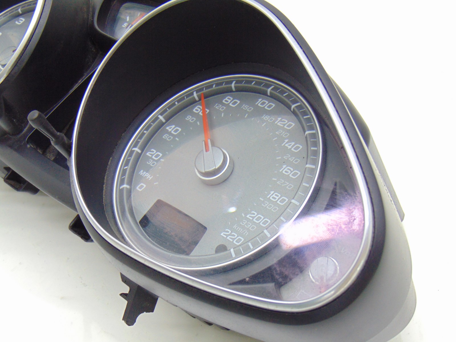 dials dials AUDI R8 420 4.2 V8 FSI 420920980D ANGLIK